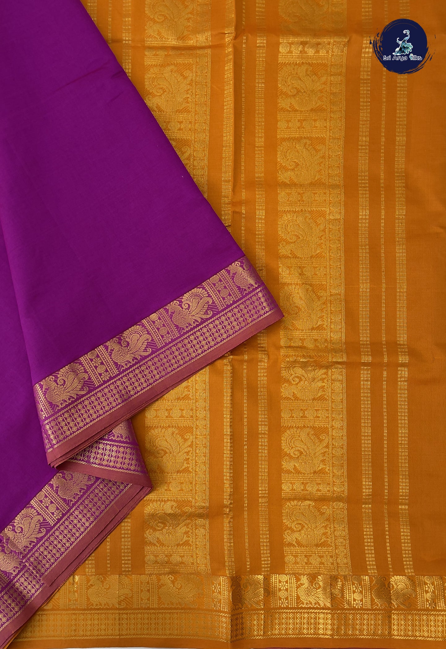 Vadamalli Madisar Semi Silk Cotton Saree With Plain Pattern