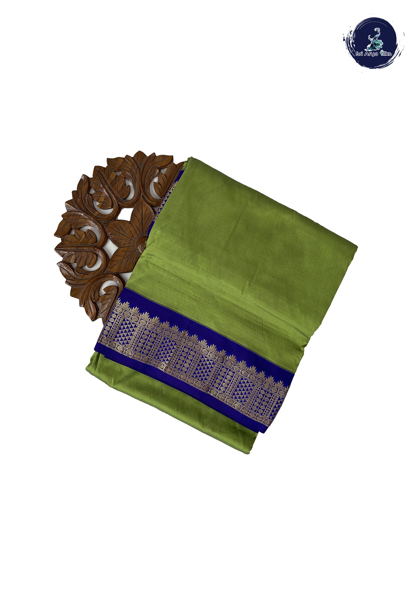 Dual Tone Green 10 Yards Semi Silk With Plain Pattern