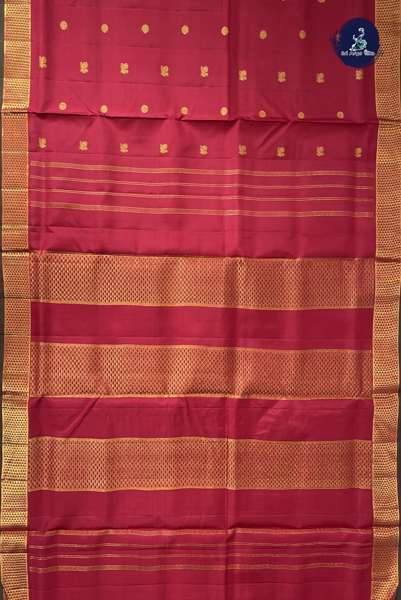 Arakku Madisar 10 Yards Silk Saree With Zari Buttas Pattern