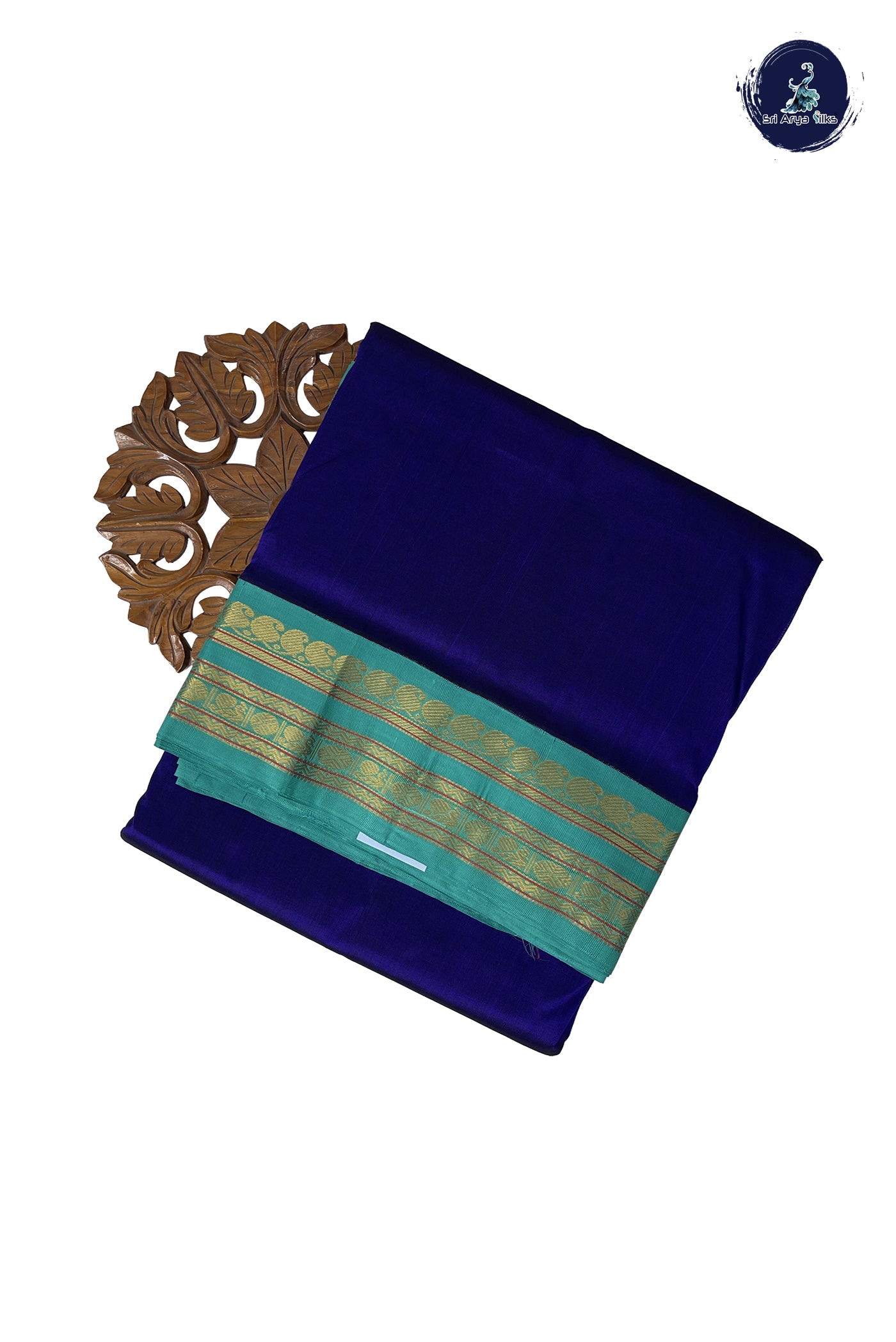Royal Blue 10 Yards Silk Cotton Saree With Plain Pattern