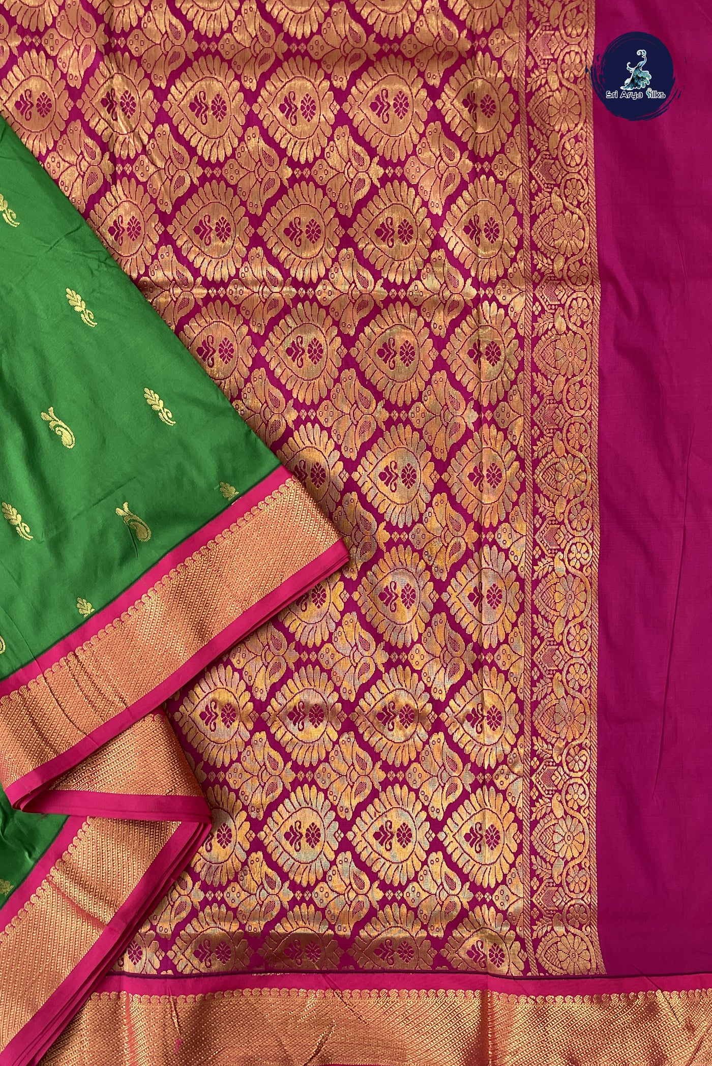 Green 10.5 Yards Madisar Saree With Zari Buttas Pattern