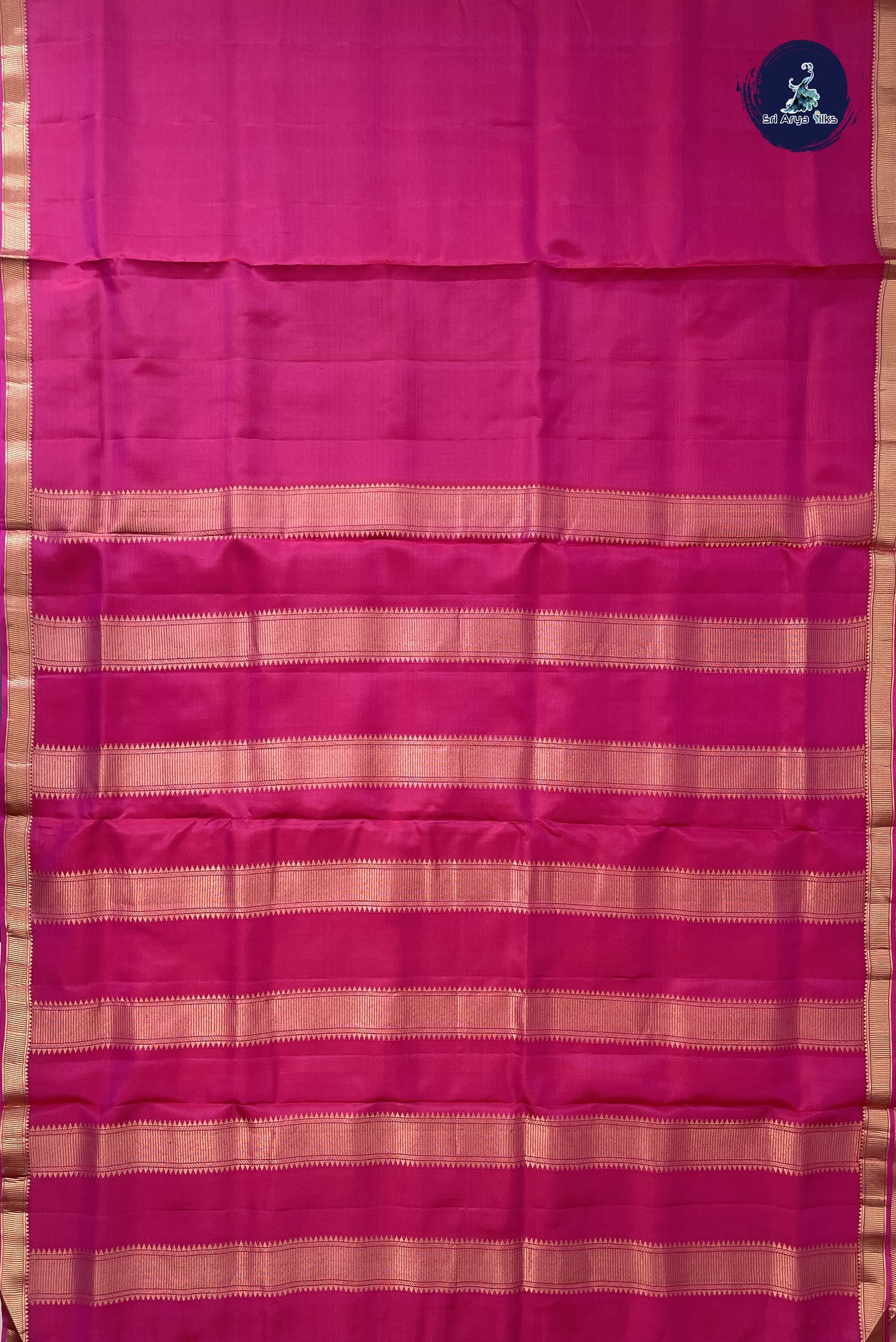 Pink Madisar 10 Yards Silk Saree With Plain Pattern