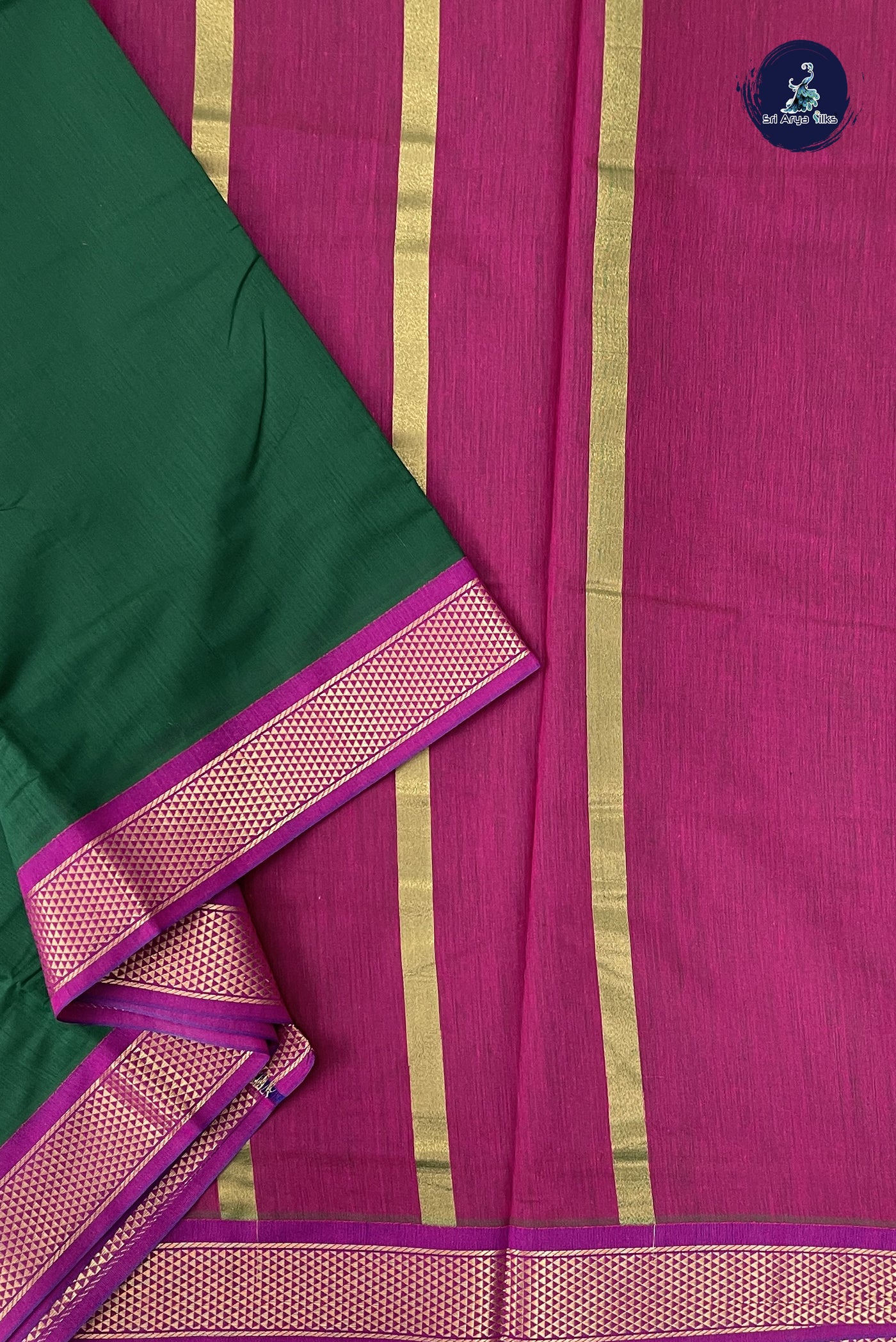 Dark Green Madisar Semi Silk Cotton Saree With Plain Pattern