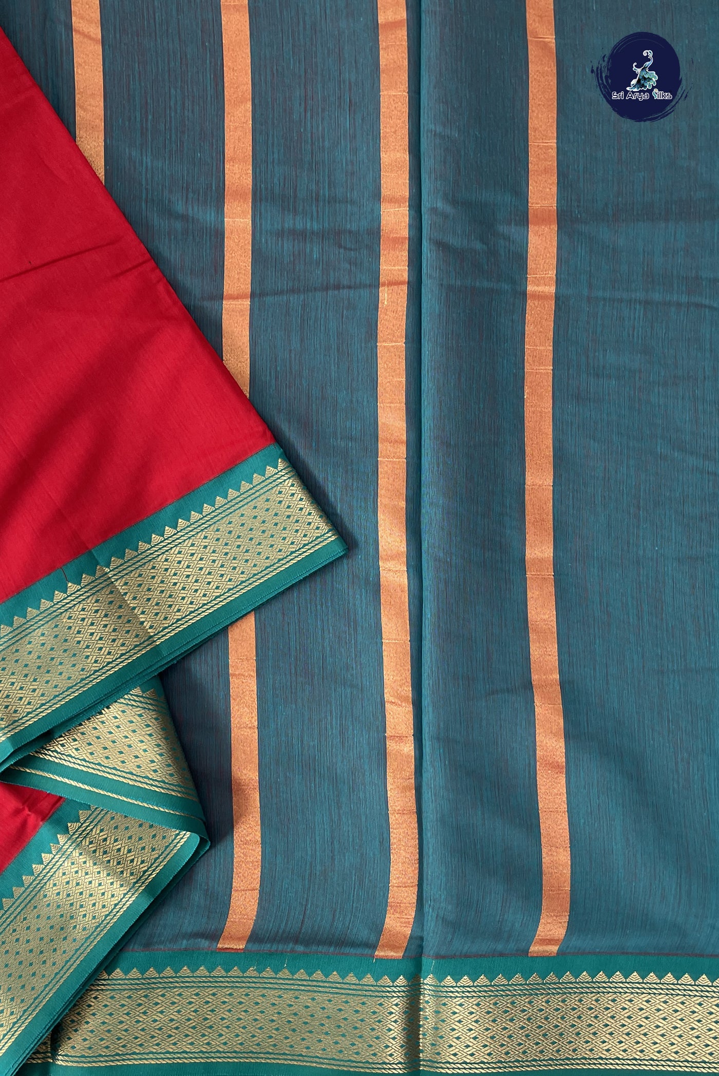 Red Madisar Semi Silk Cotton Saree With Plain Pattern