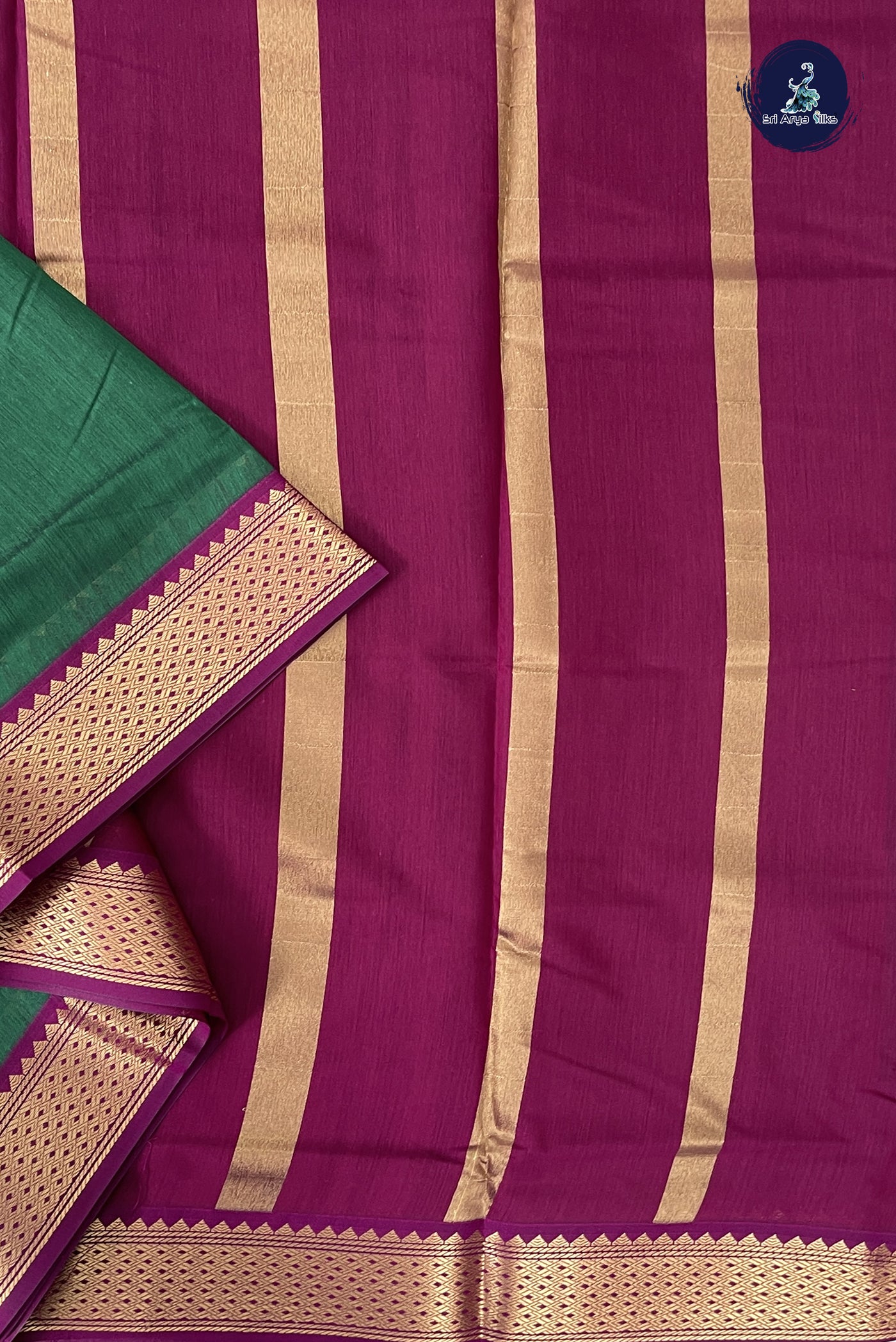 Dark Green Madisar Semi Silk Cotton Saree With Plain Pattern