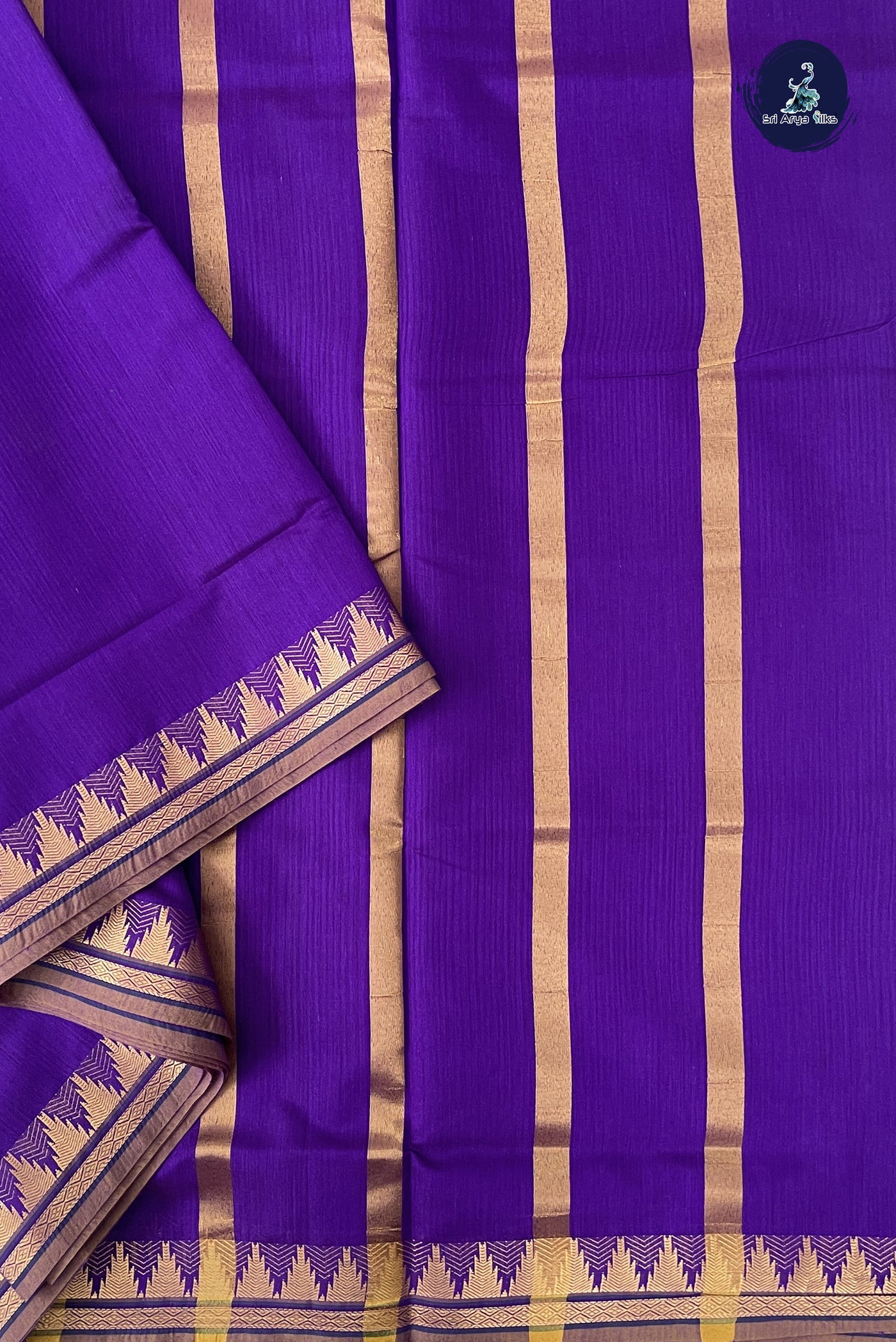 Violet Madisar Semi Silk Cotton Saree With Plain Pattern