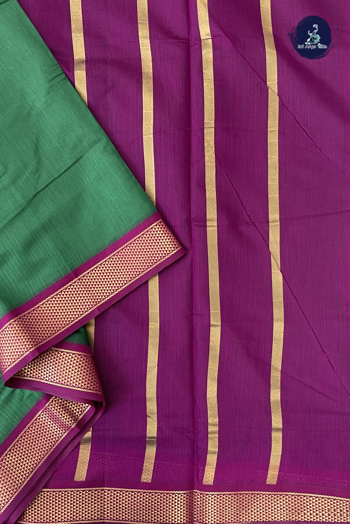 Dark Green Madisar Semi Silk Cotton Saree With Plain Pattern