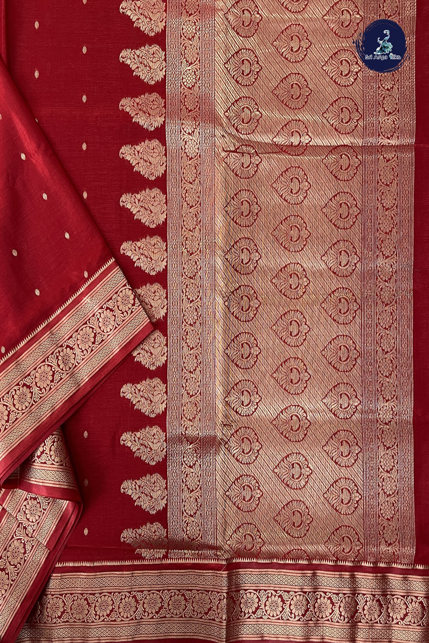 Red 9 Yards Semi Silk With Zari Buttas Pattern