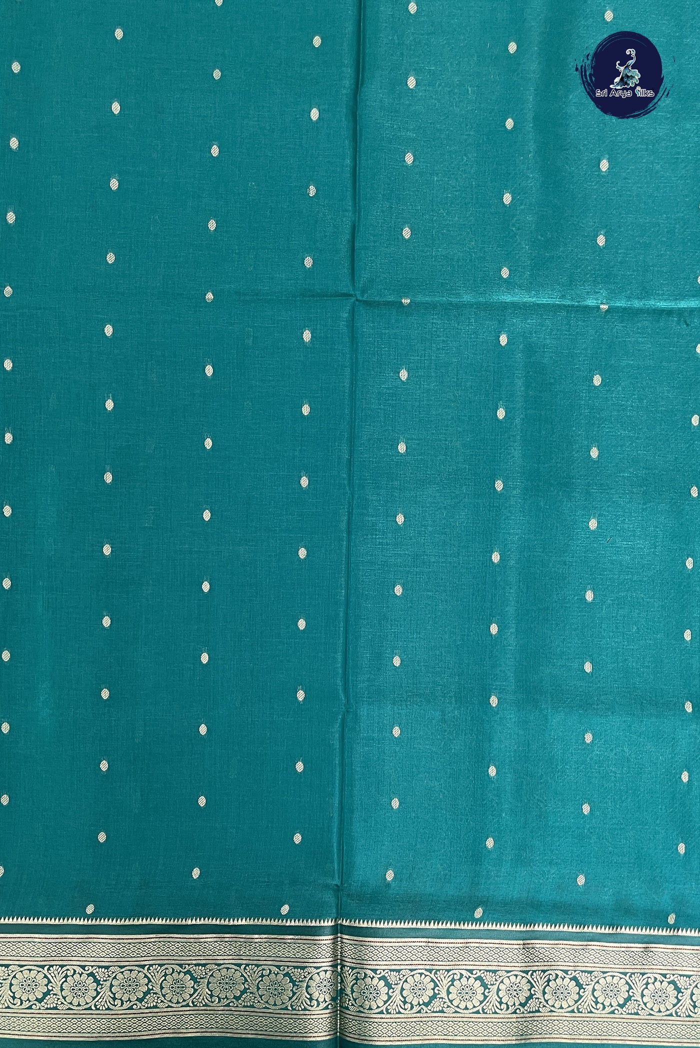 Green 9 Yards Semi Silk With Zari Buttas Pattern