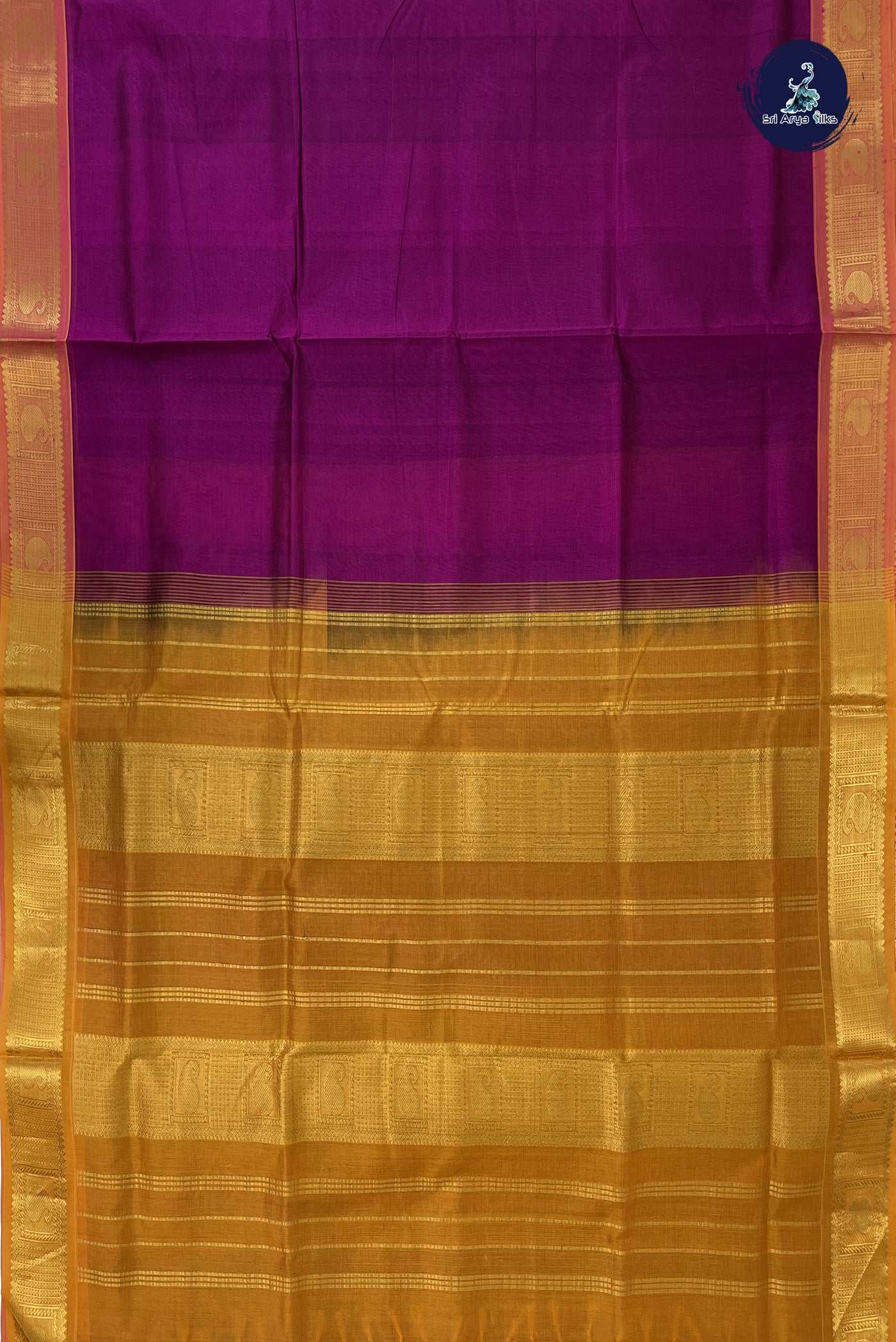 BeetRoot Shade 10 Yards Silk Cotton Saree With Plain Pattern