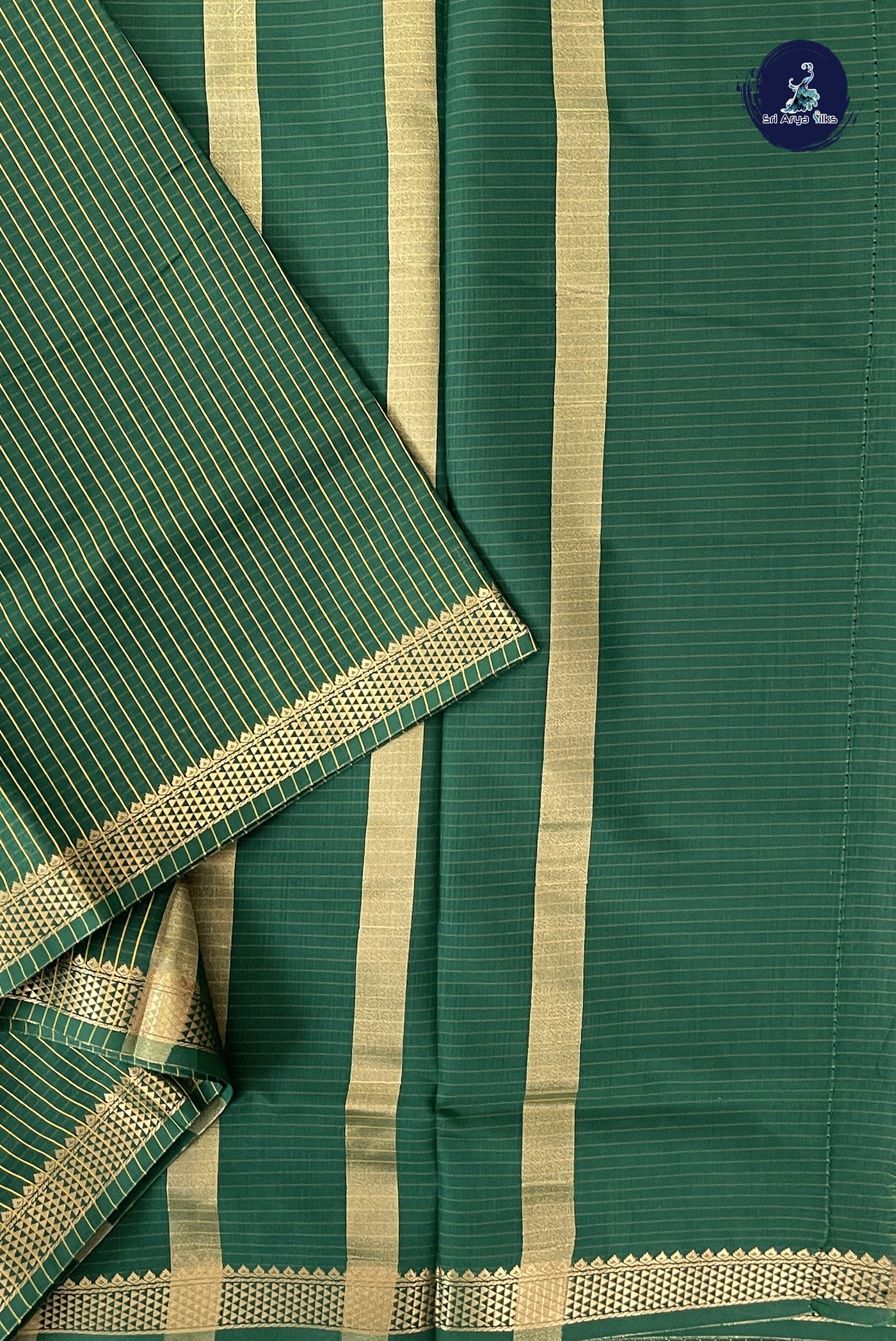 Bottle Green Madisar Semi Silk Cotton Saree With Checked Pattern