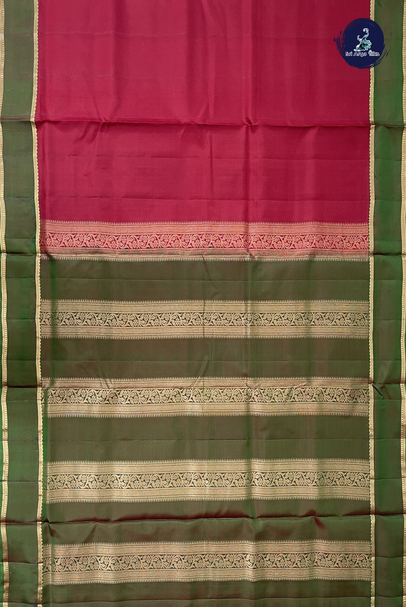Arakku Madisar 10 Yards Silk Saree With Plain Pattern