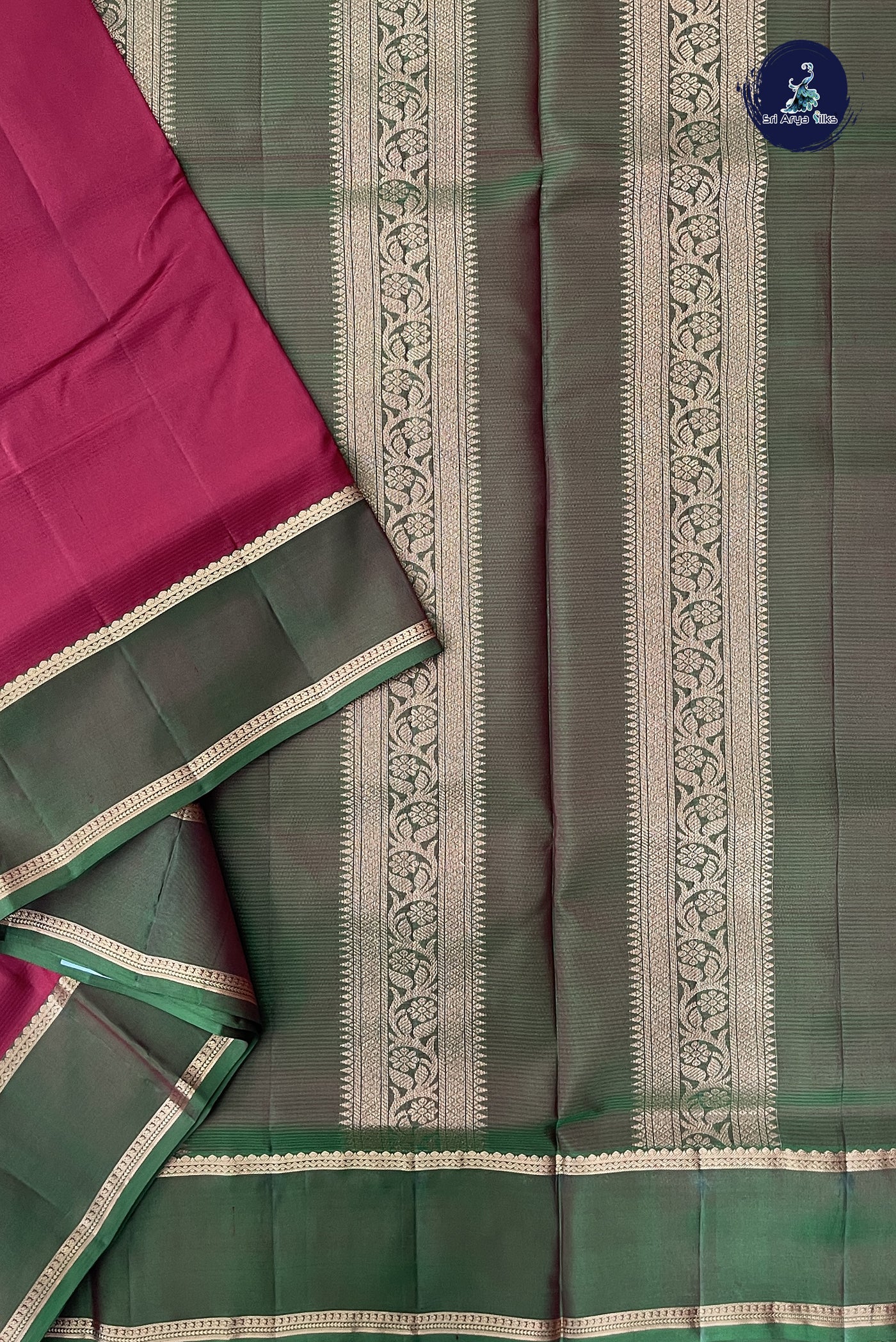 Arakku Madisar 10 Yards Silk Saree With Plain Pattern