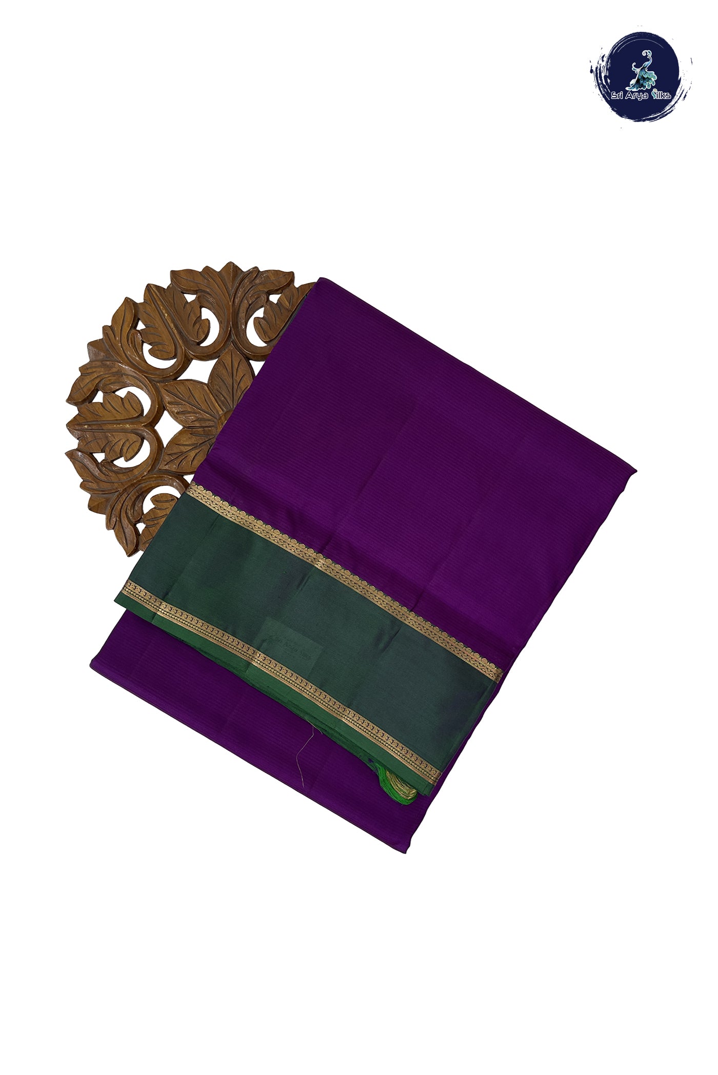 Jamun Madisar 10 Yards Silk Saree With Plain Pattern
