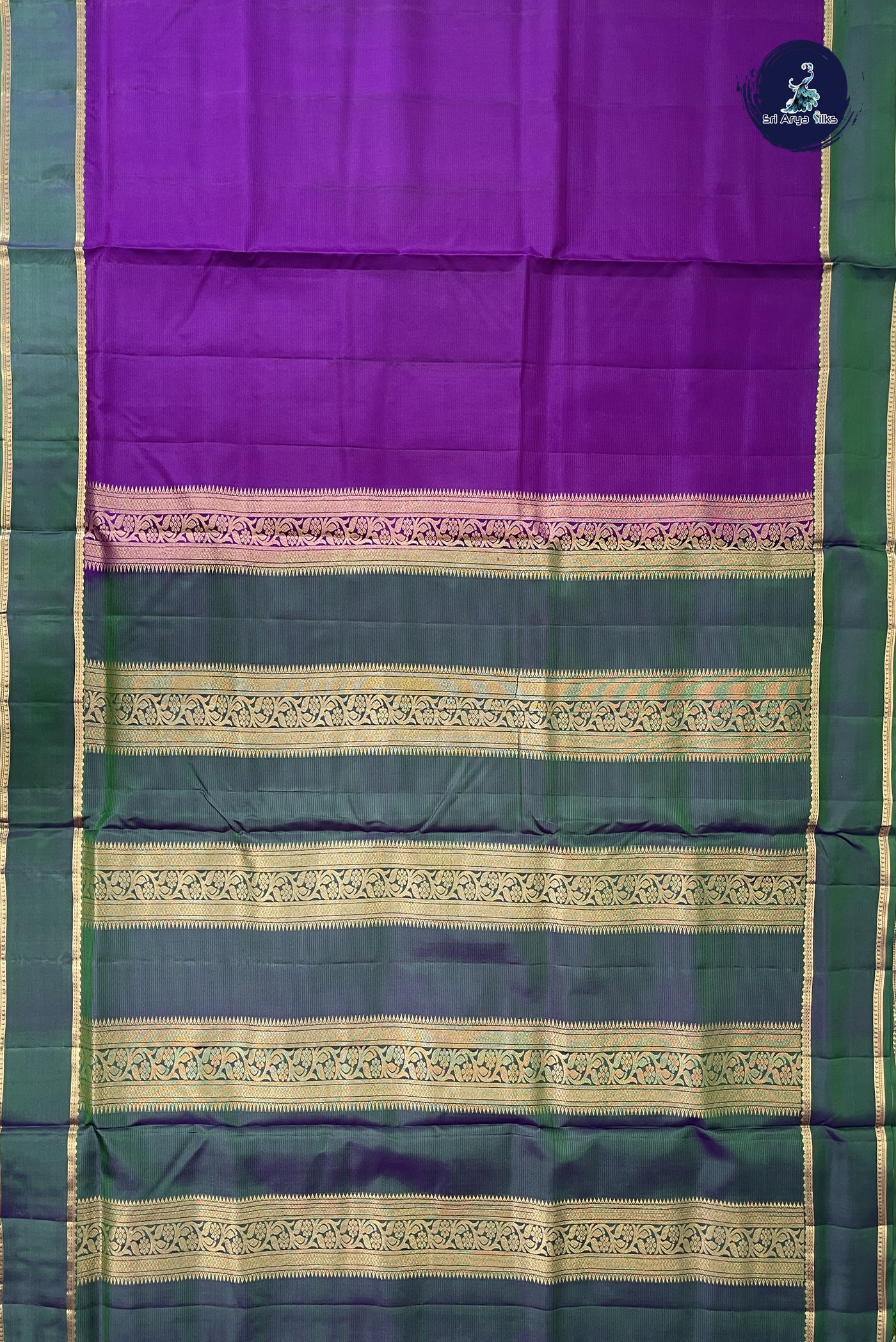 Jamun Madisar 10 Yards Silk Saree With Plain Pattern