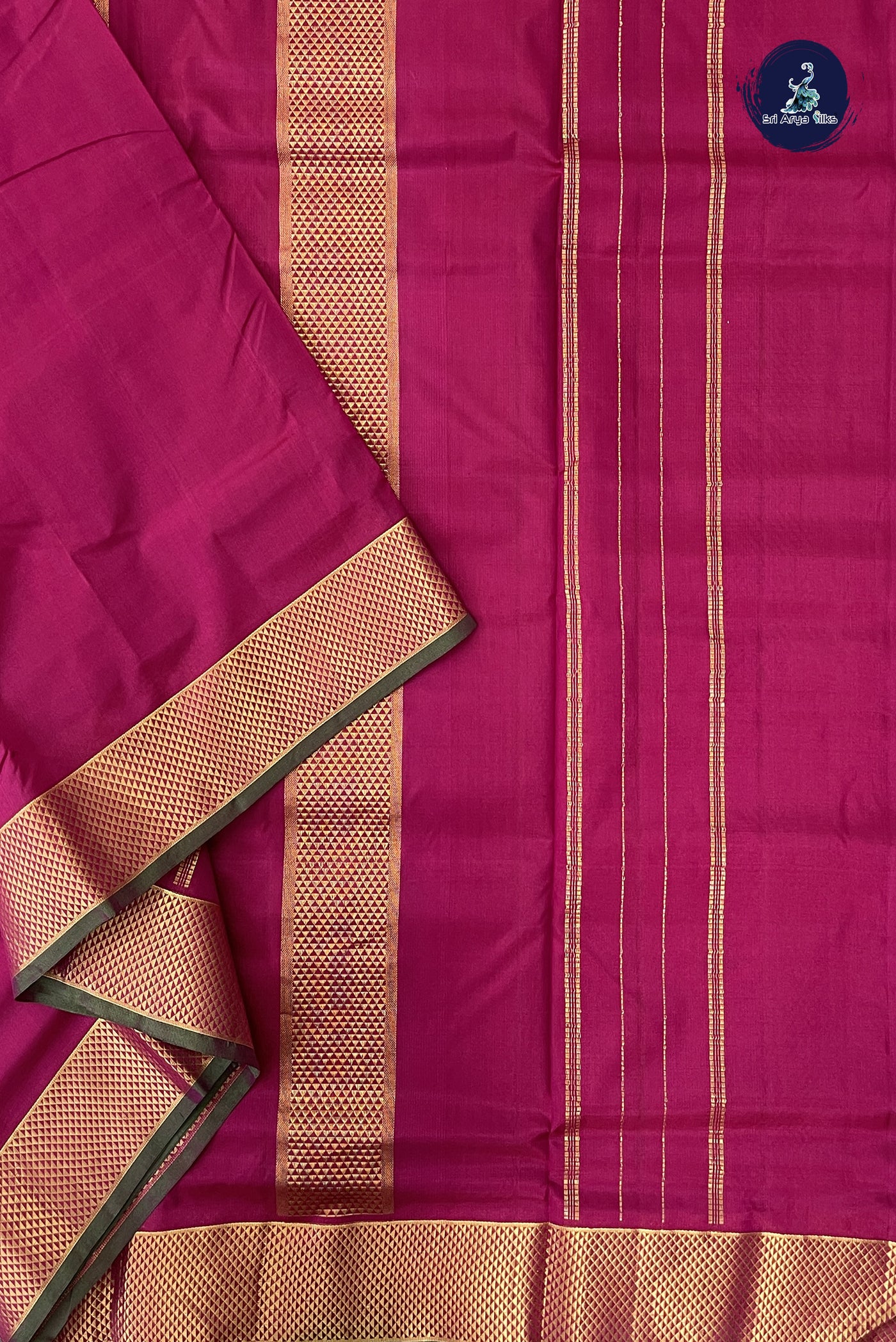 Pinkish Maroon Madisar 10 Yards Silk Saree With Plain Pattern