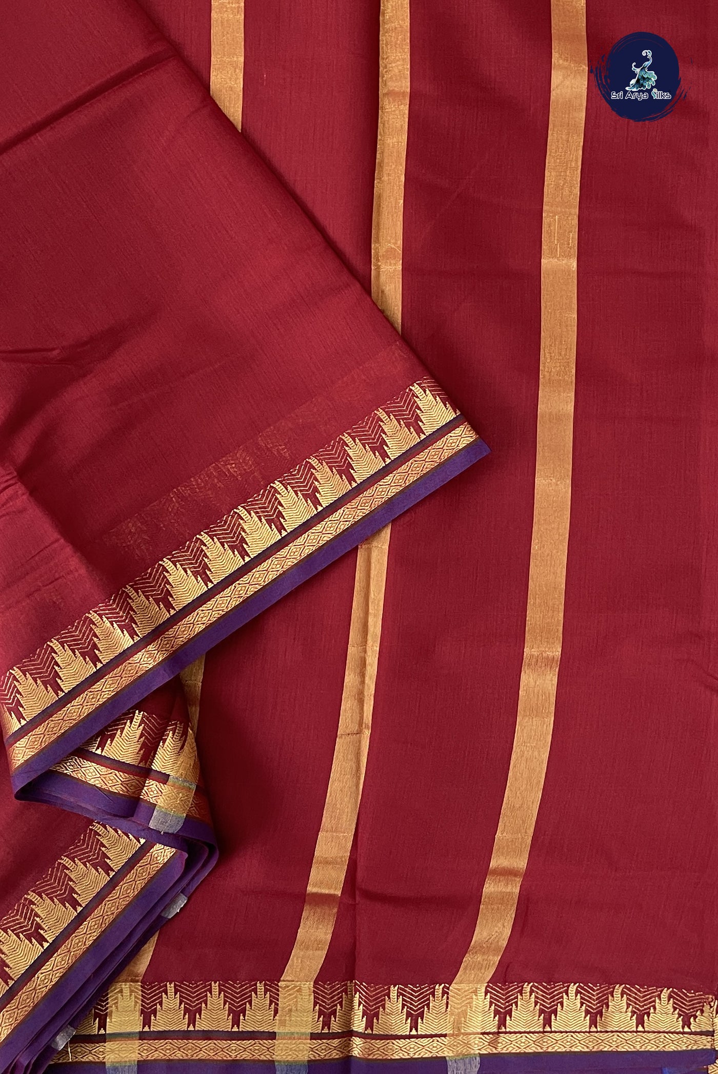 Maroon Madisar Semi Silk Cotton Saree With Plain Pattern
