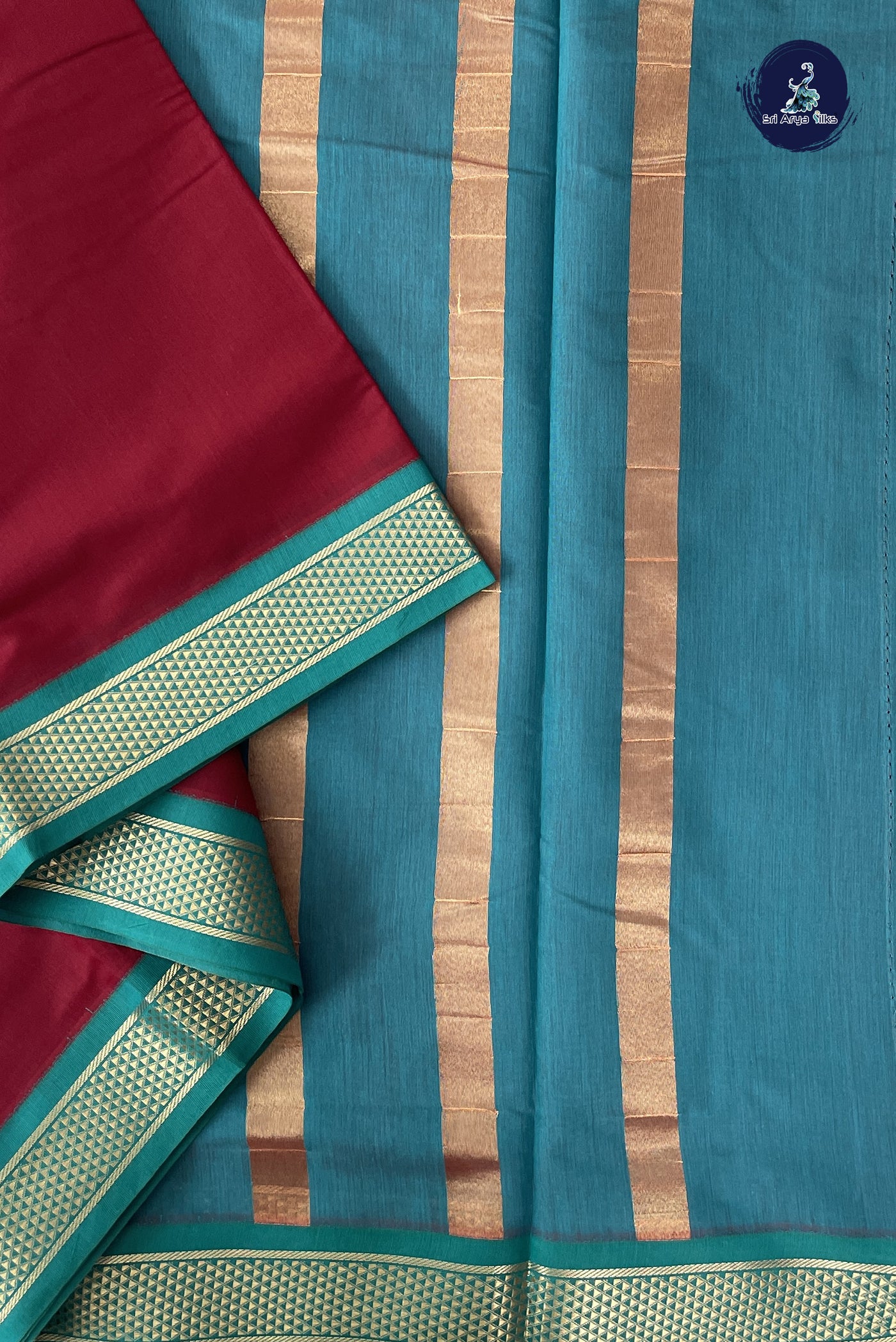 Maroon Madisar Semi Silk Cotton Saree With Plain Pattern