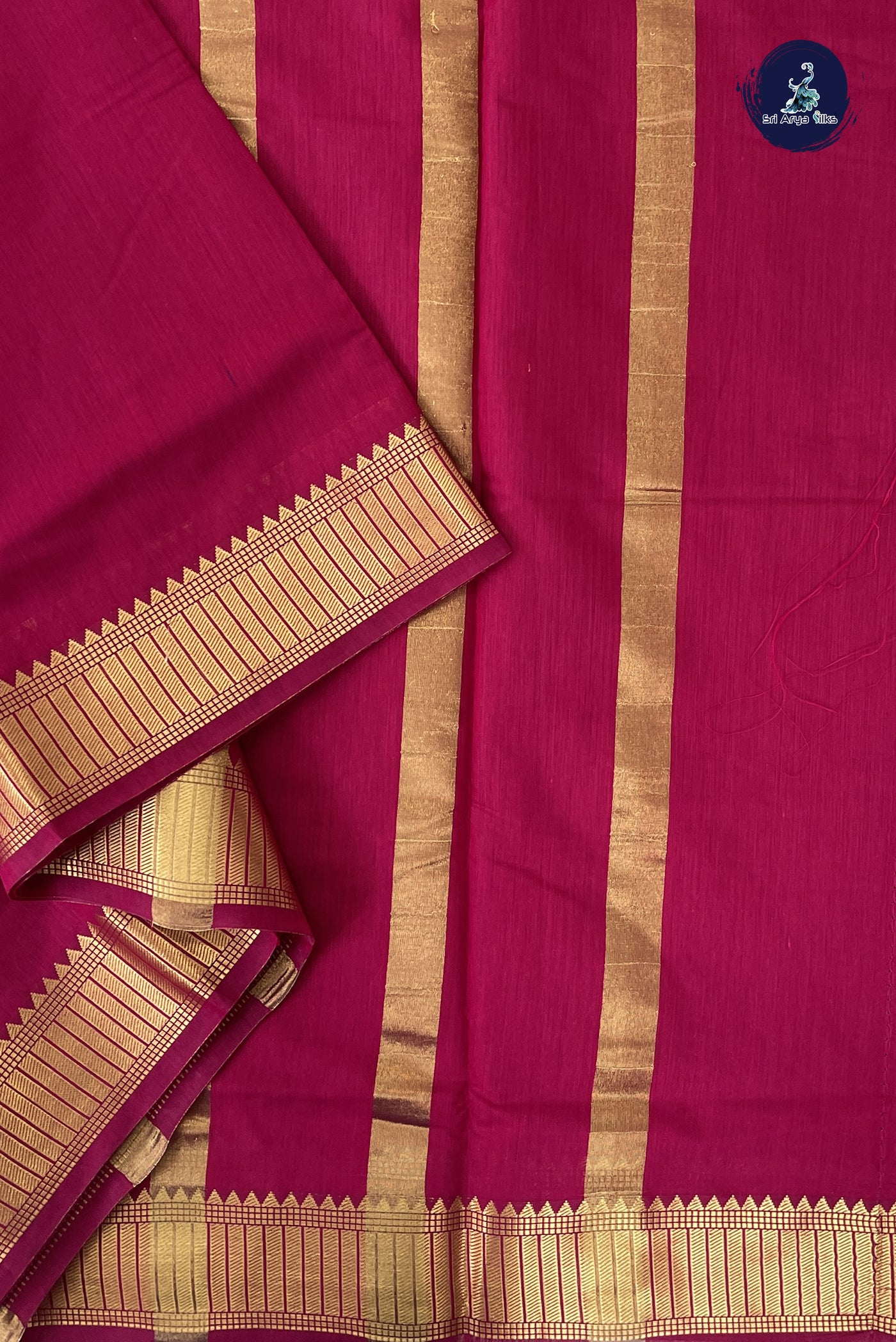 Dark Pink Madisar Semi Silk Cotton Saree With Plain Pattern