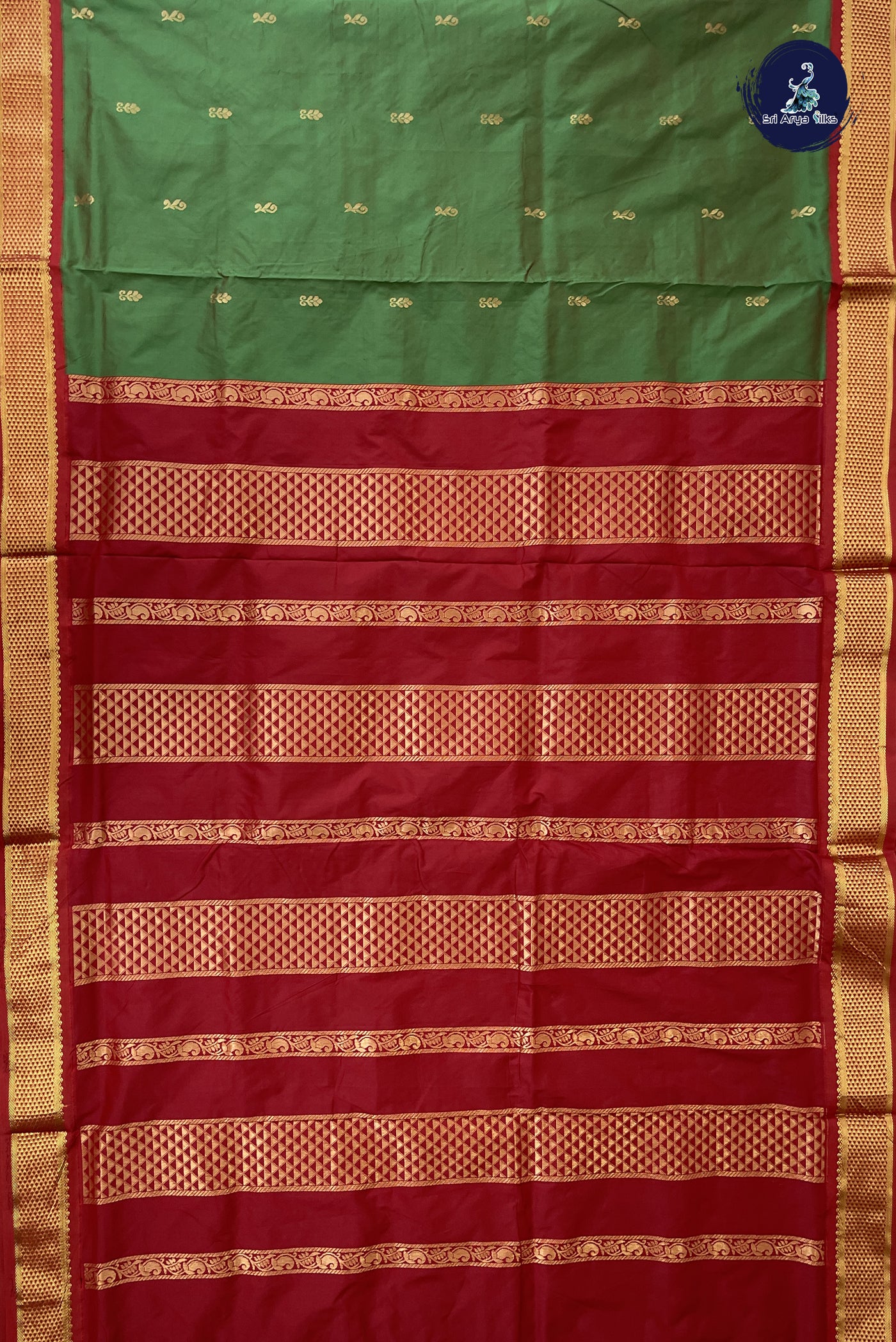 Dual Tone Green Madisar Semi Silk Saree With Zari Buttas Pattern