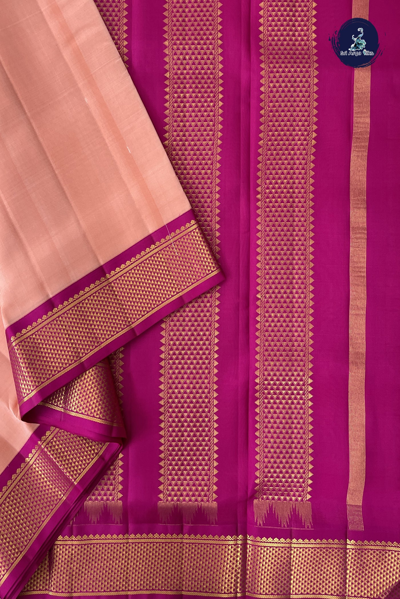 Peach Madisar 10 Yards Silk Saree With Plain Pattern