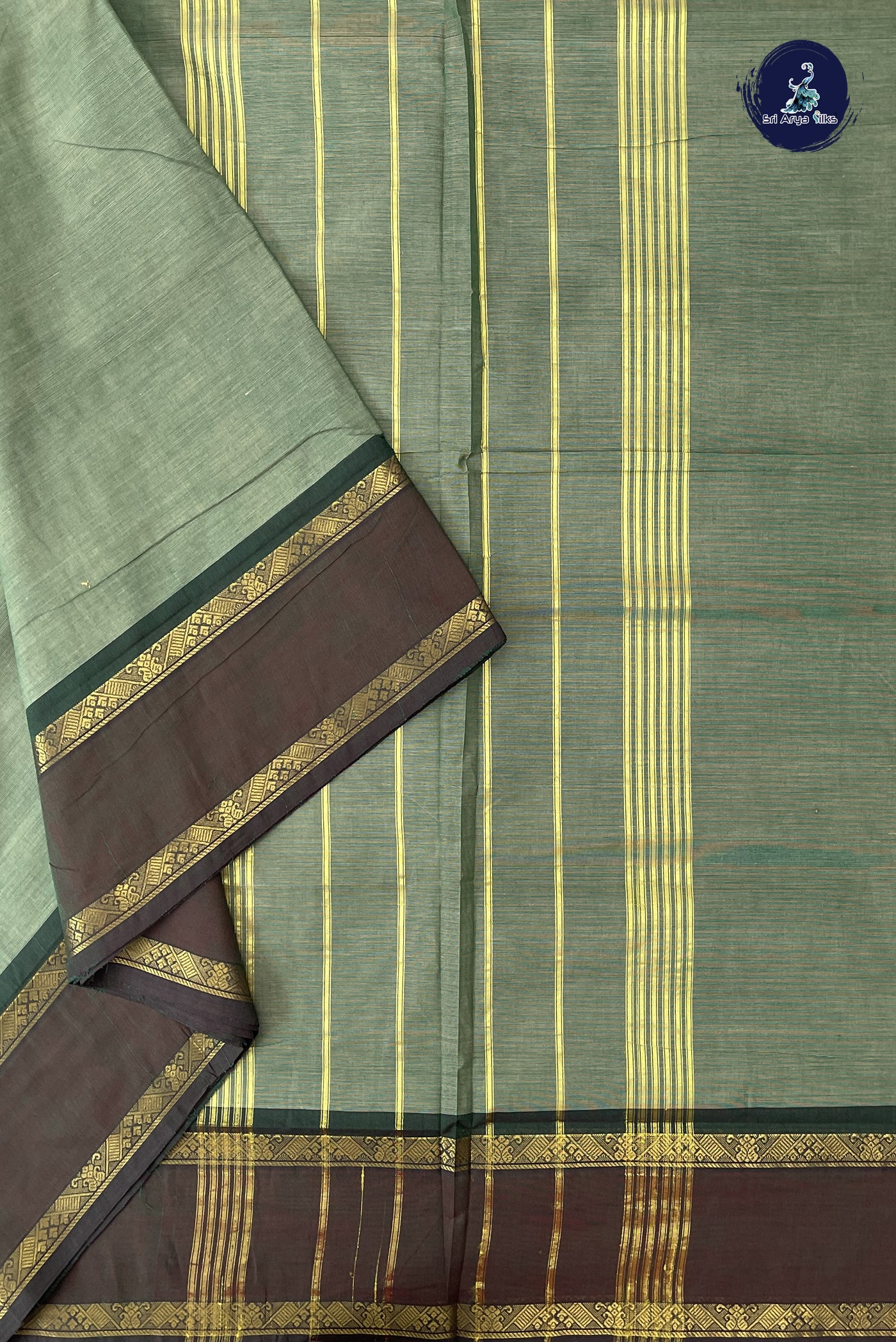 Pastel Green 10 Yards Madisar Cotton Saree With Plain Pattern