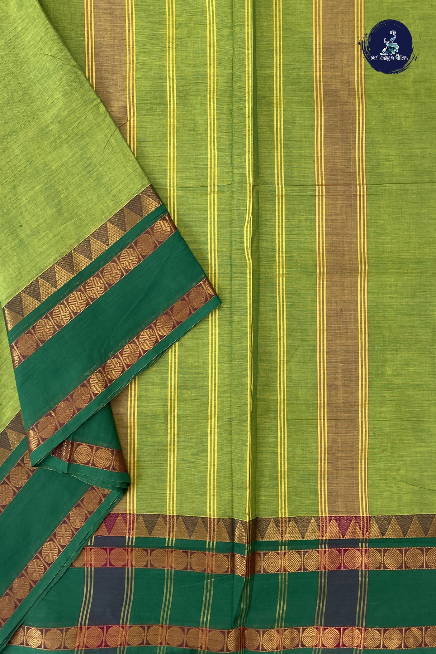 Light Green 10 Yards Madisar Cotton Saree With Plain Pattern