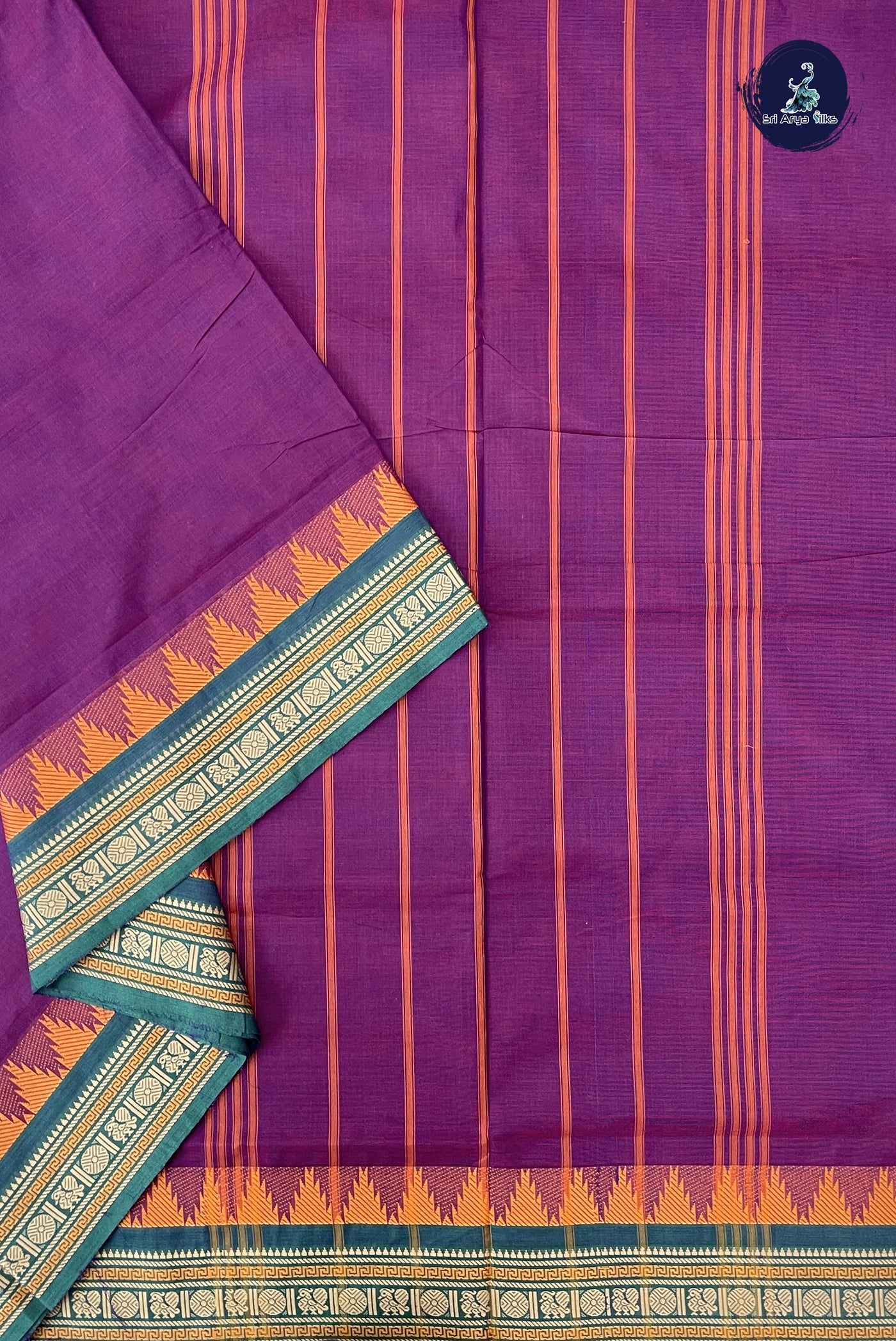 Burgundy 10 Yards Madisar Cotton Saree With Plain Pattern