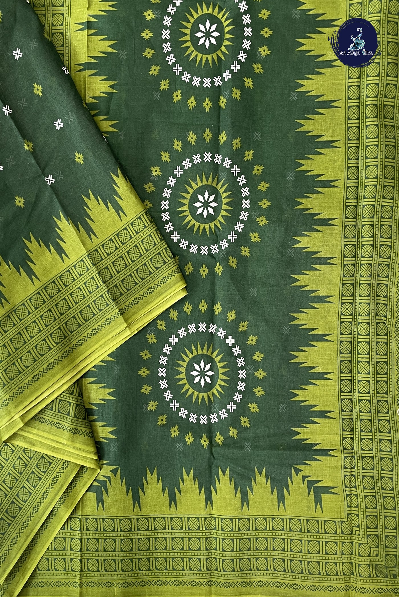 Green 10.5 Yards Madisar Saree With Printed Pattern