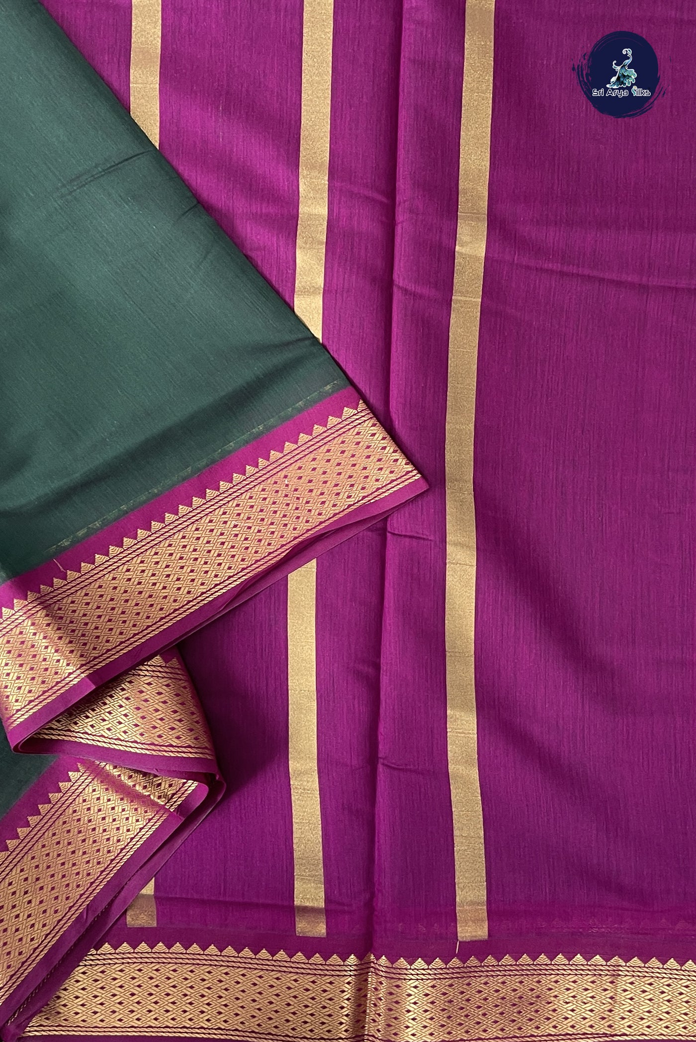 Dark Green Madisar Semi Silk Cotton Saree With Plain Pattern
