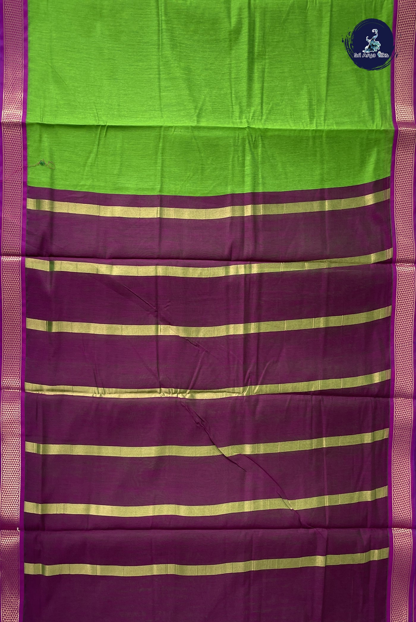 Green Madisar Semi Silk Cotton Saree With Plain Pattern