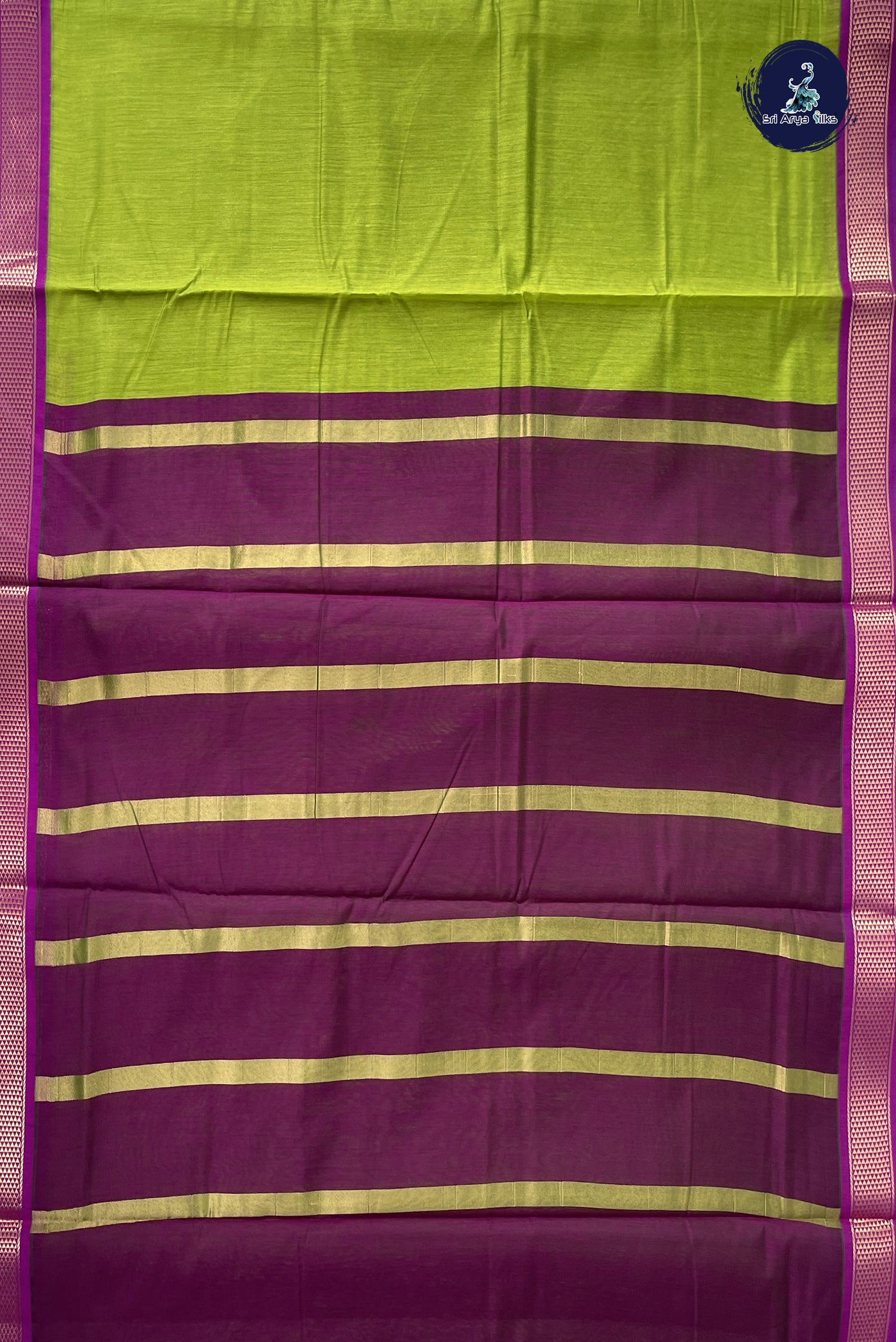 Green Madisar Semi Silk Cotton Saree With Plain Pattern