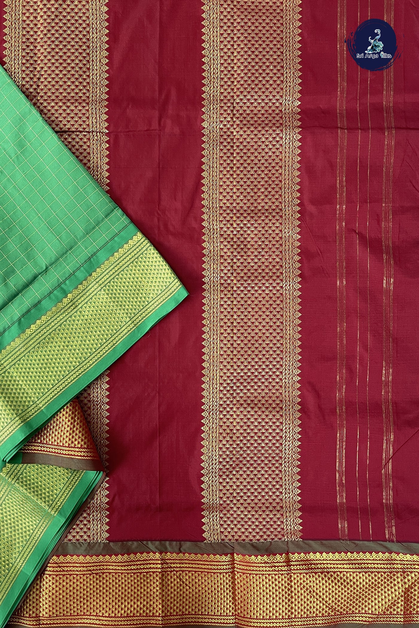 Green 10 Yards Semi Silk With Zari Checked Pattern