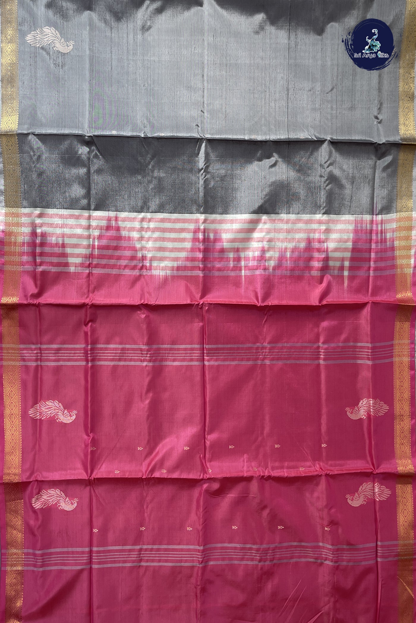 Grey Vaazhainaar Pattu Madisar Silk Saree With Buttas Pattern
