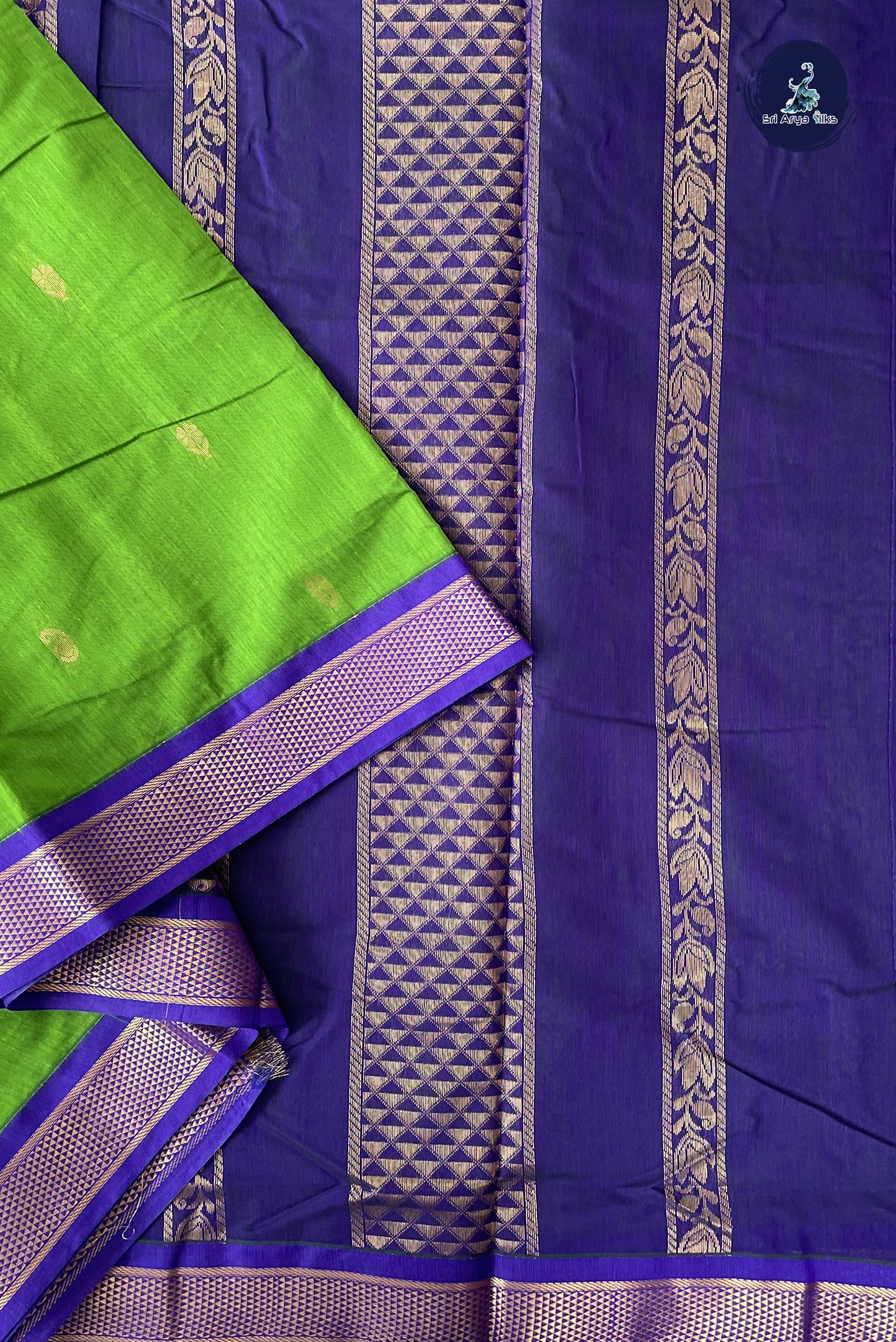 Parrot Green Madisar Semi Silk Cotton Saree With Zari Buttas Pattern