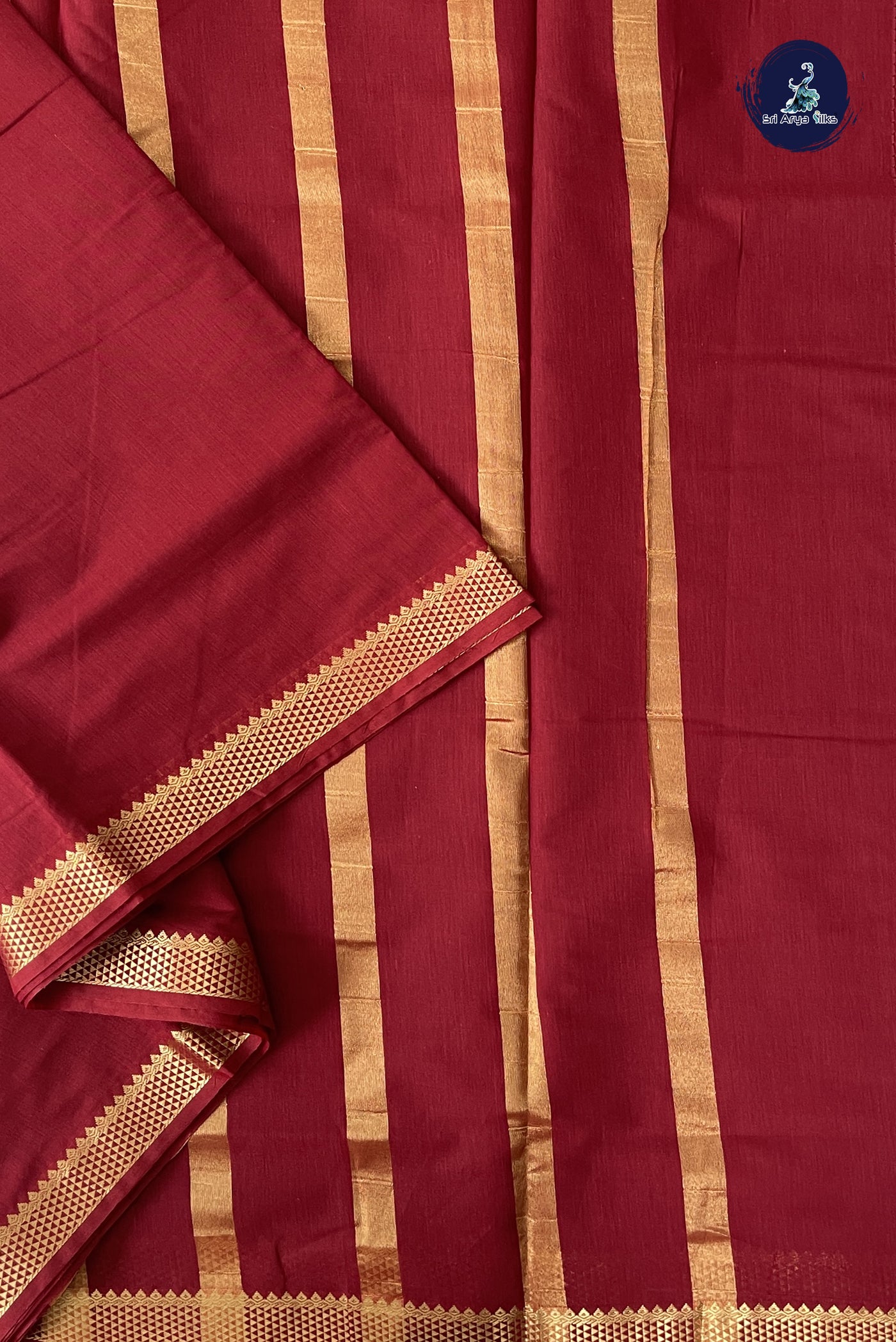 Maroon Madisar Semi Silk Cotton Saree With Plain Pattern