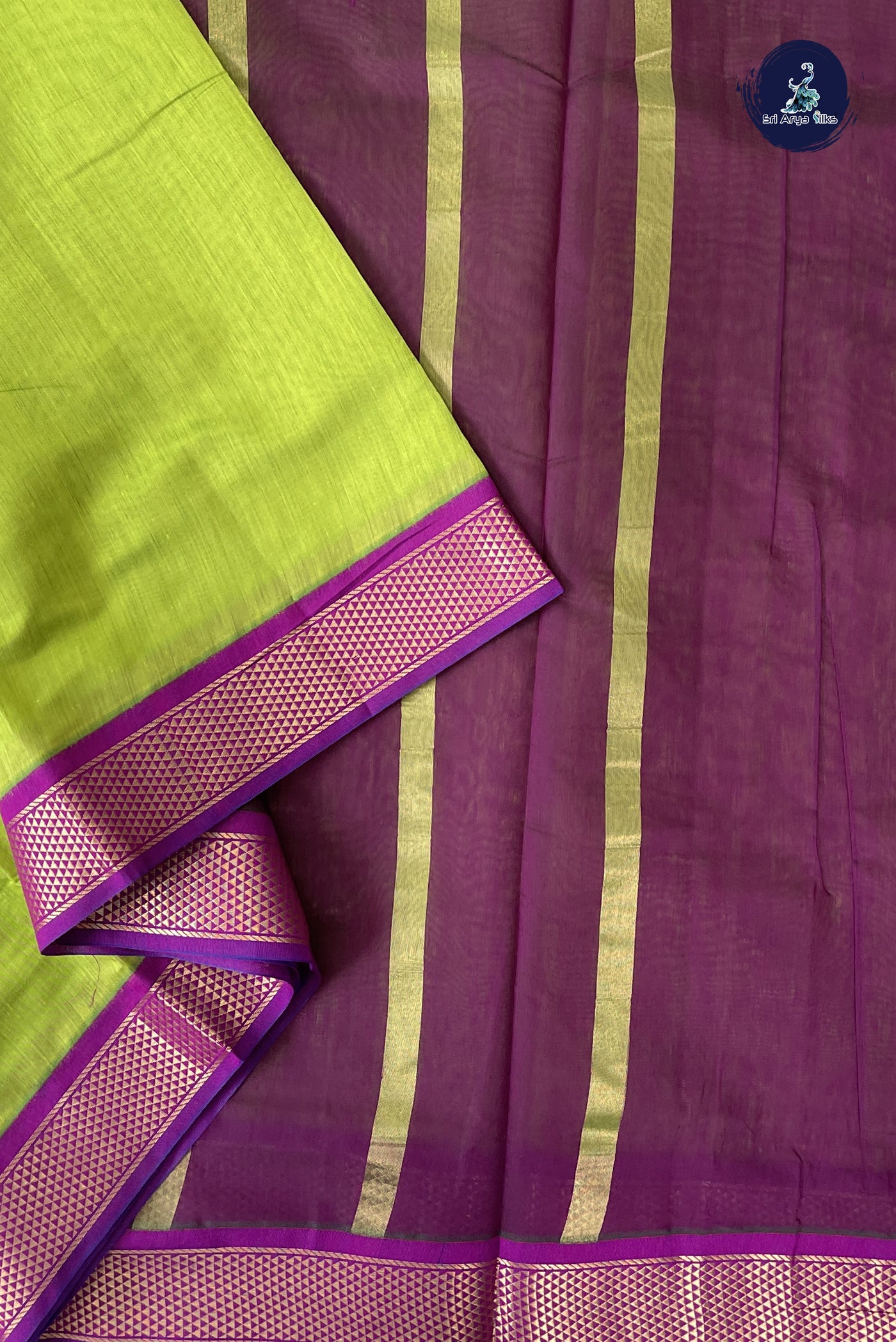 Light Green Madisar Semi Silk Cotton Saree With Plain Pattern