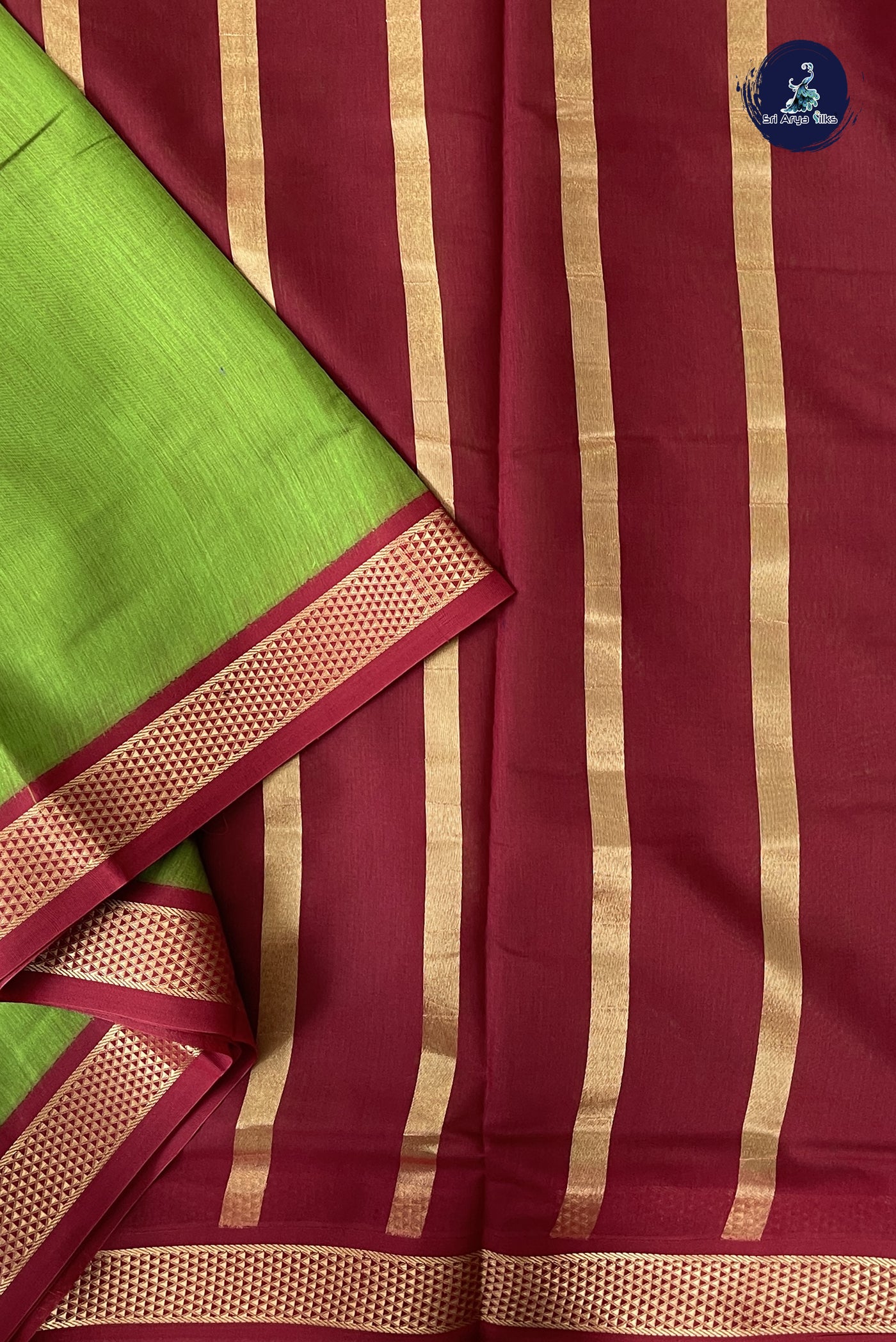 Dual Tone Green Madisar Semi Silk Cotton Saree With Plain Pattern