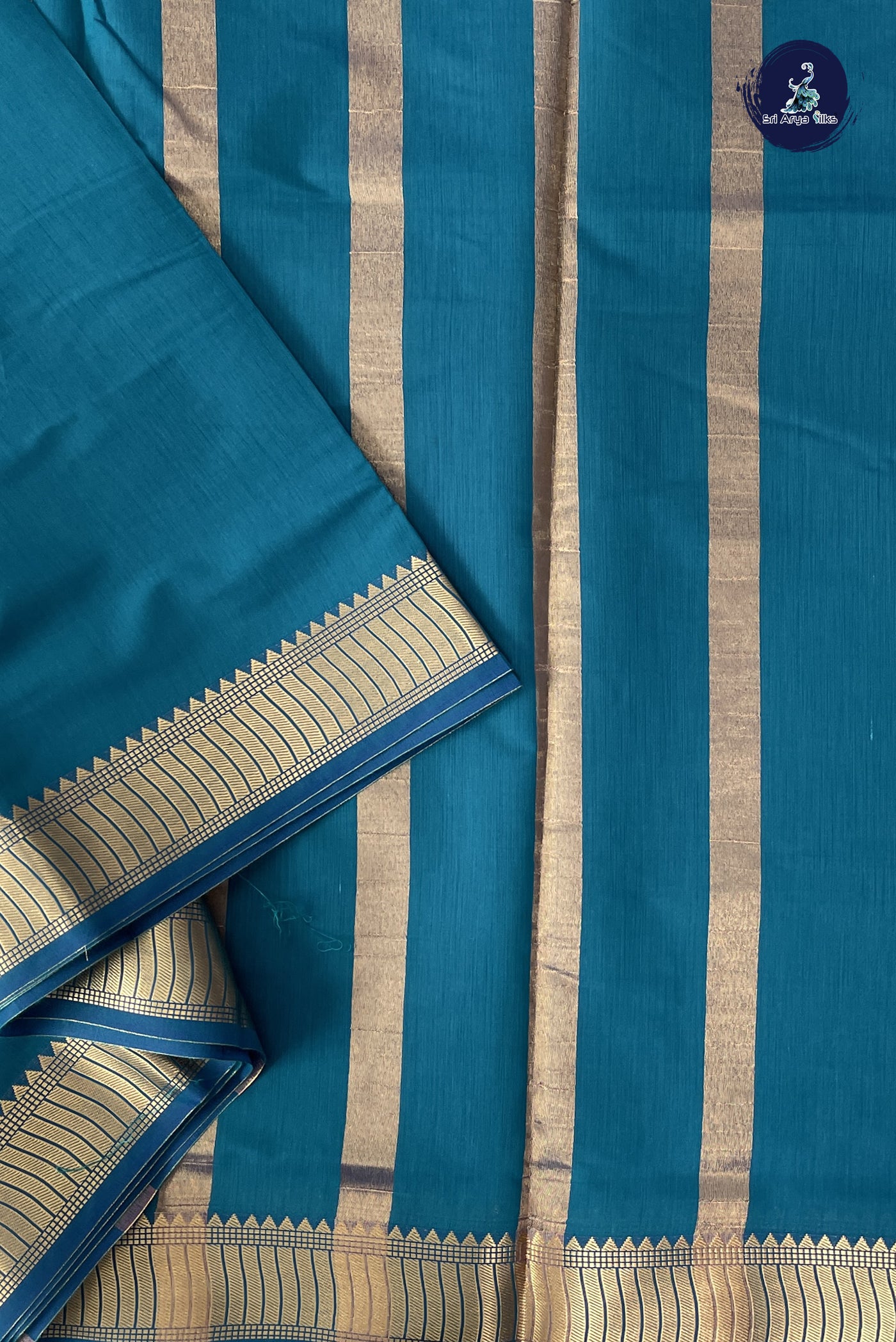 Sapphire Green Madisar Semi Silk Cotton Saree With Plain Pattern