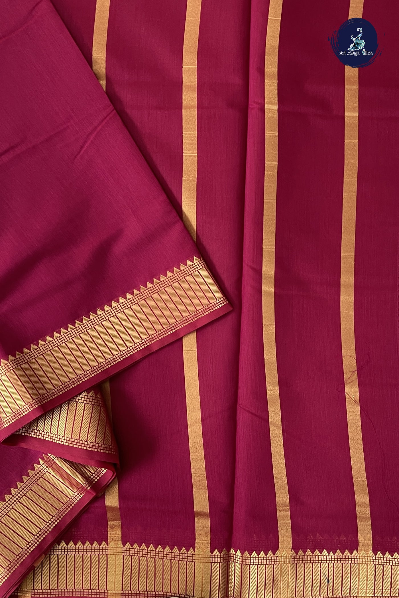 Maroon Madisar Semi Silk Cotton Saree With Plain Pattern