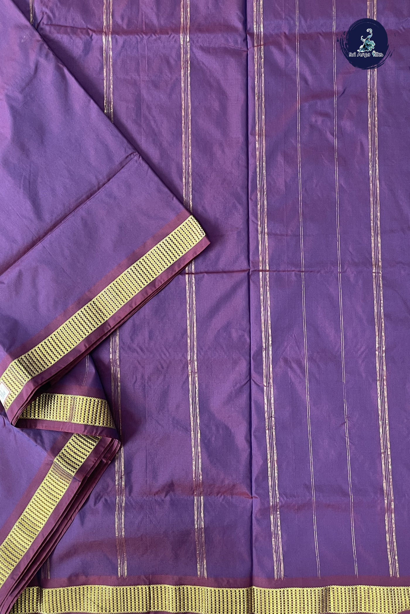 Jamun 10 Yards Semi Silk With Plain Pattern