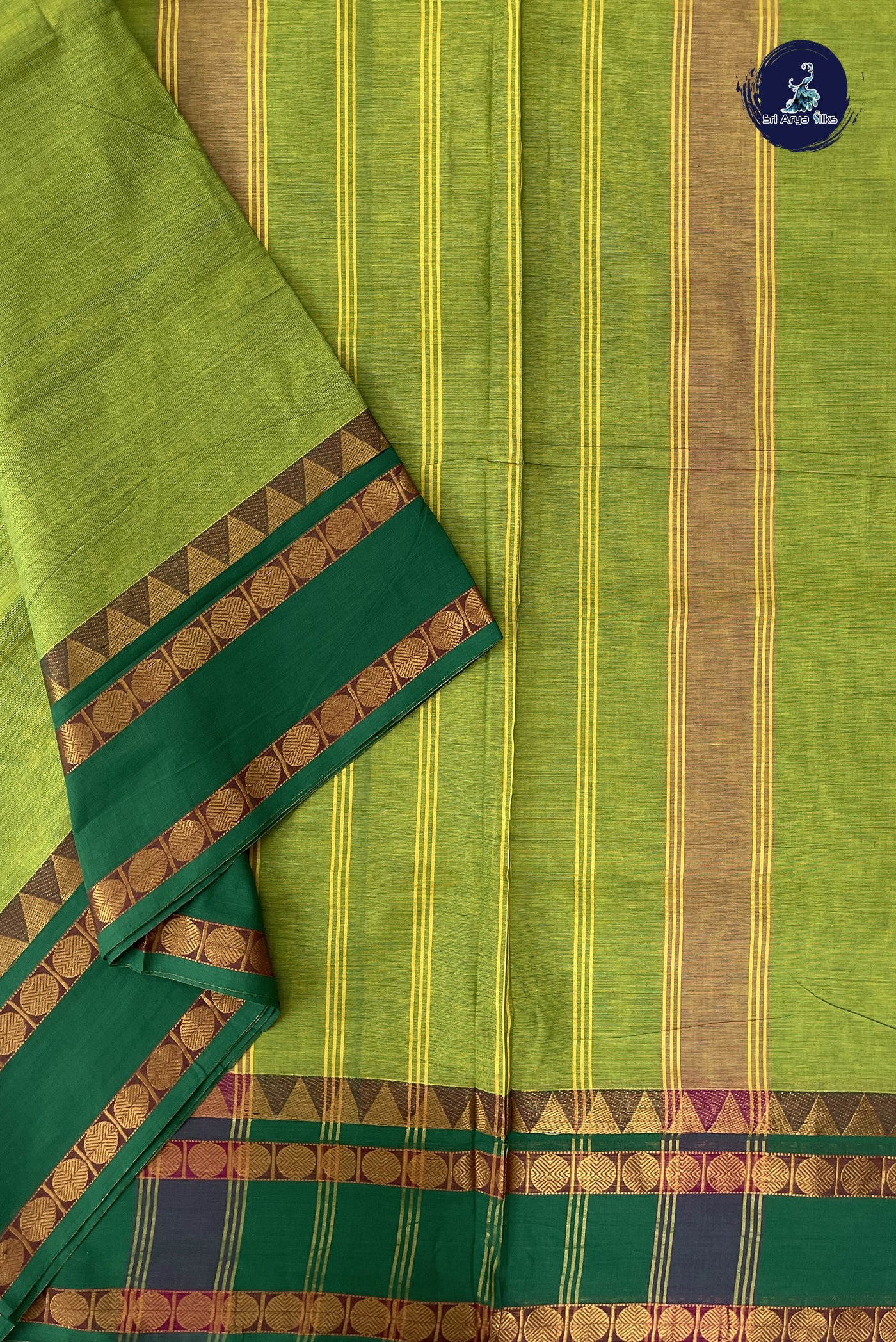 Green Madisar Cotton Saree With Plain Pattern