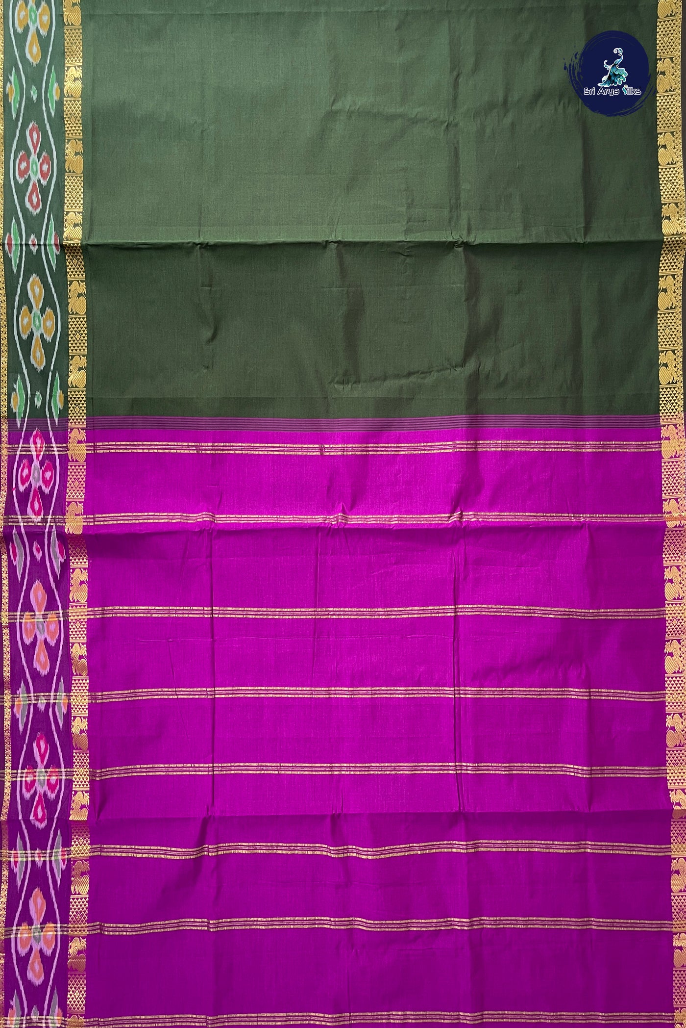 Dark Green Half Pure Madisar Silk Cotton Saree With Plain Pattern