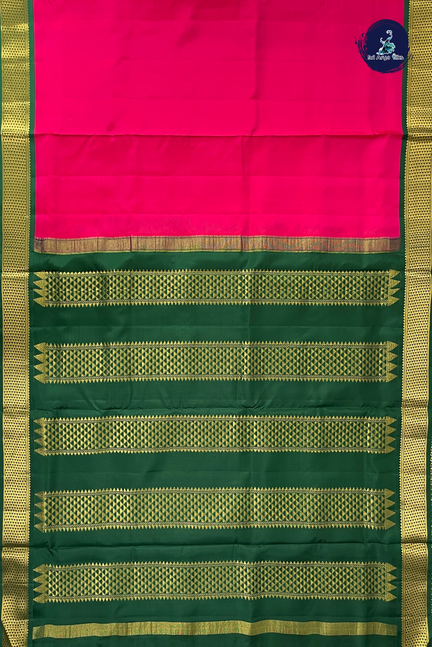 Pink Madisar 10 Yards Silk Saree With Plain Pattern