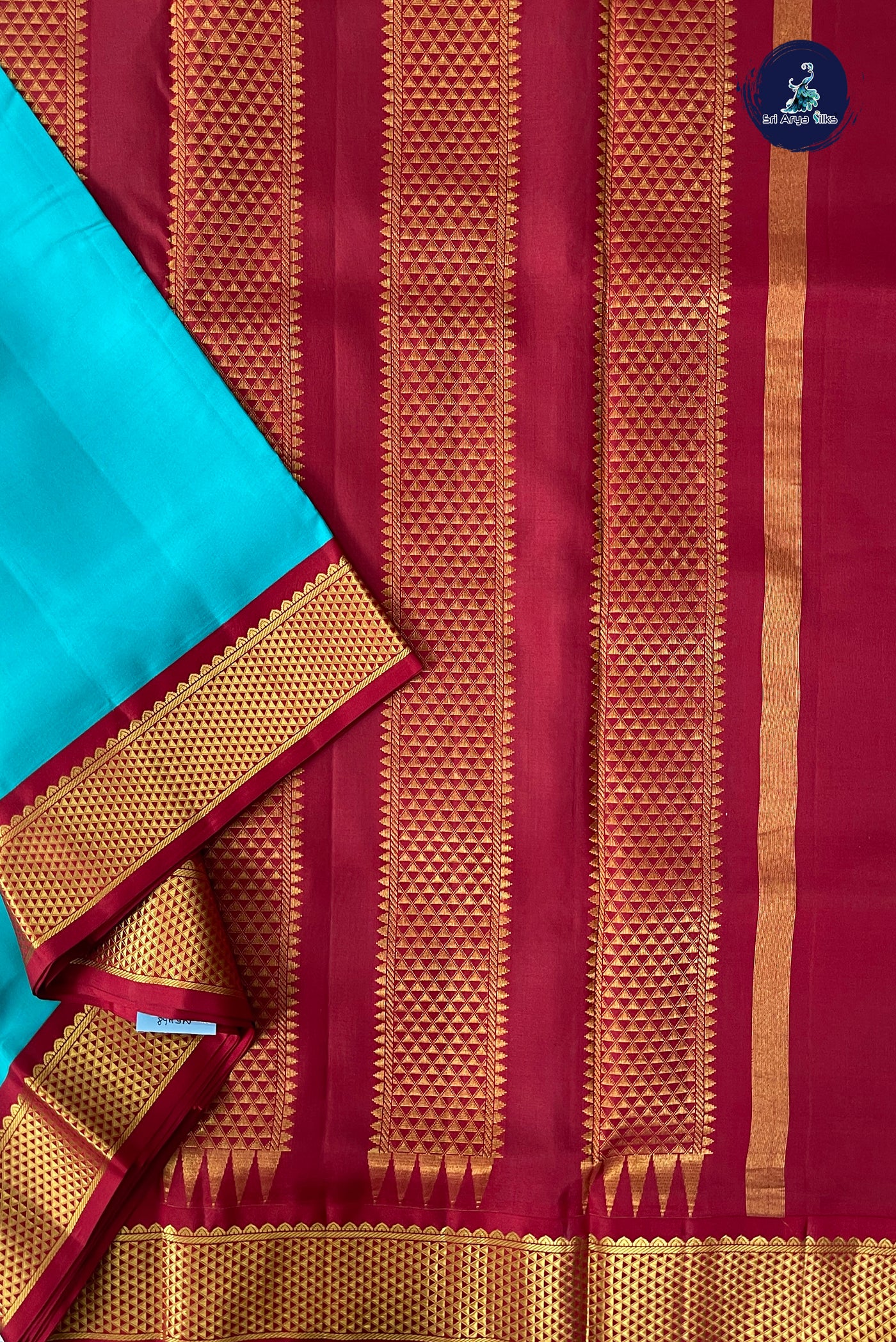 Teal Madisar 10 Yards Silk Saree With Plain Pattern