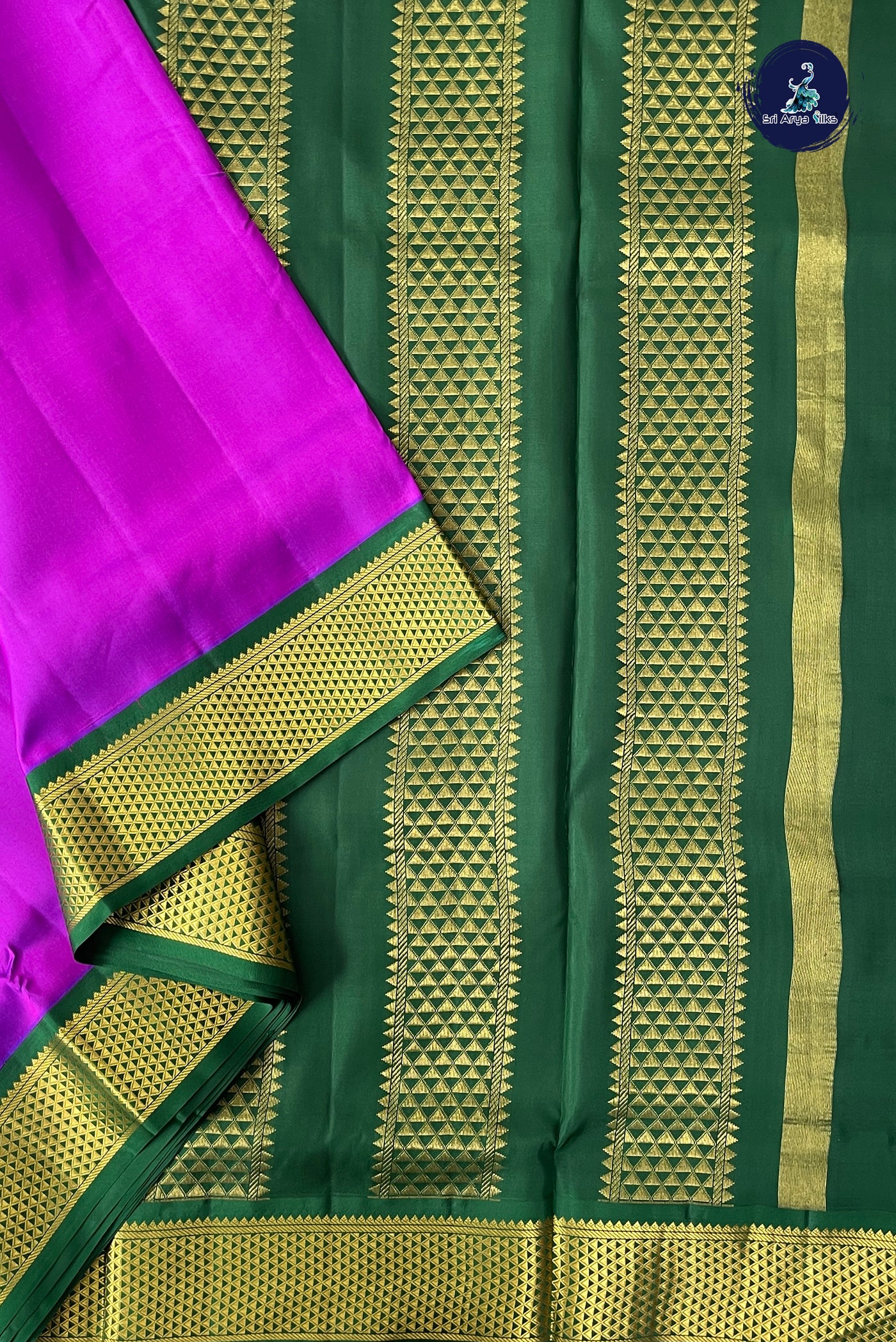 Dual Tone Purple Madisar 10 Yards Silk Saree With Plain Pattern