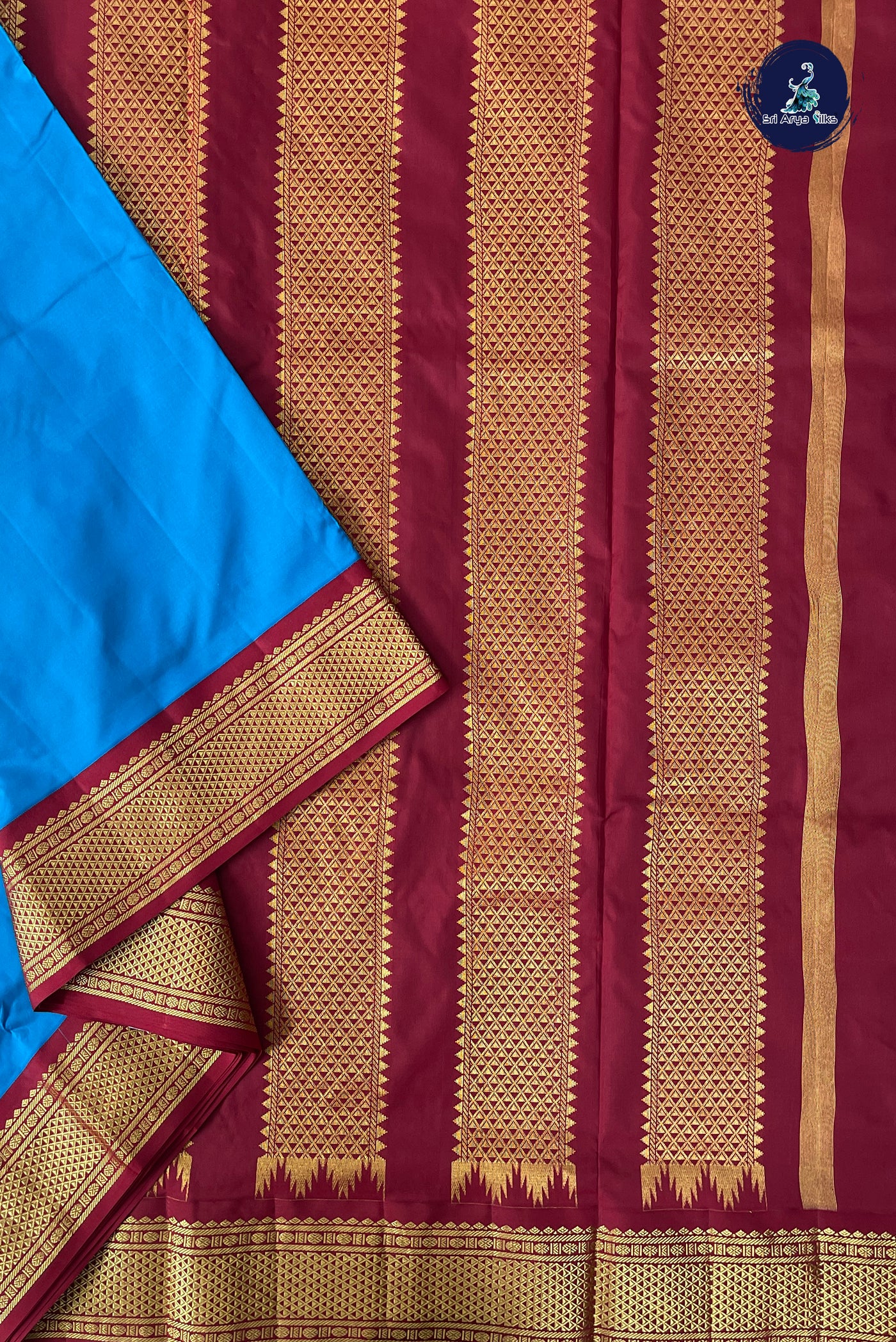 Blue Half Pure Silk Saree With Plain Pattern
