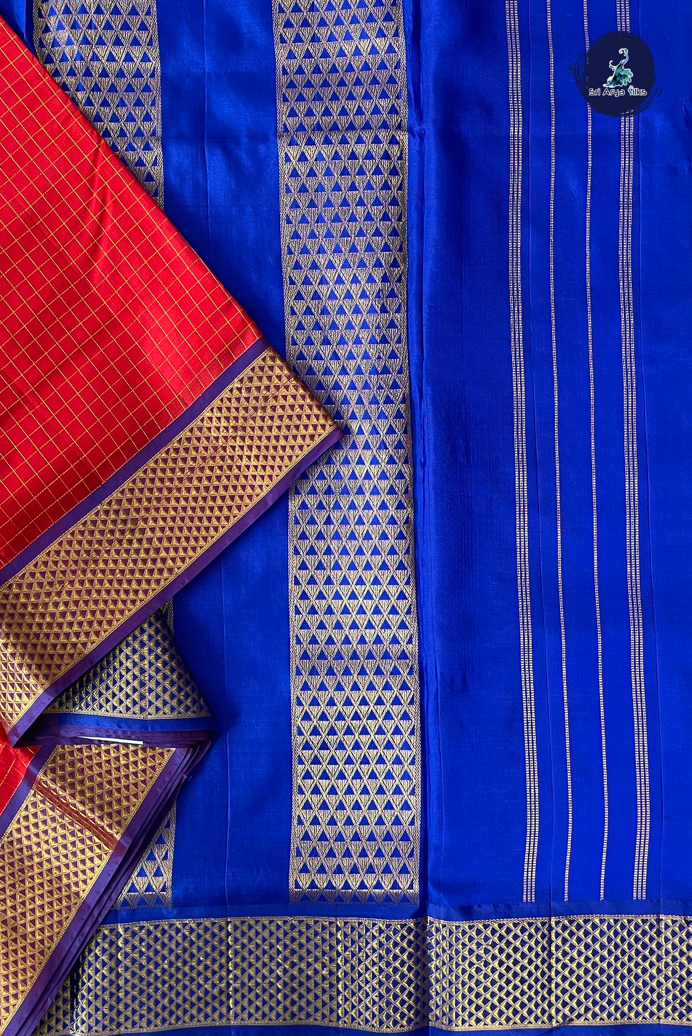 Red Madisar 10 Yards Silk Saree With Zari Checked Pattern