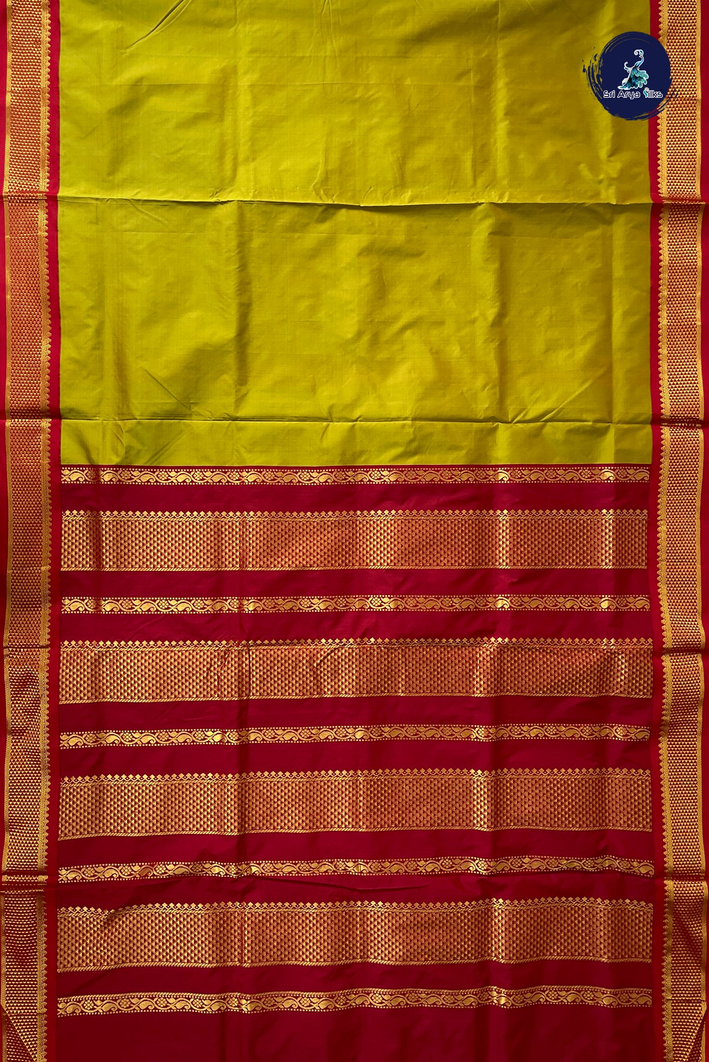 Mehendi Green Madisar Semi Silk Saree With Plain Pattern