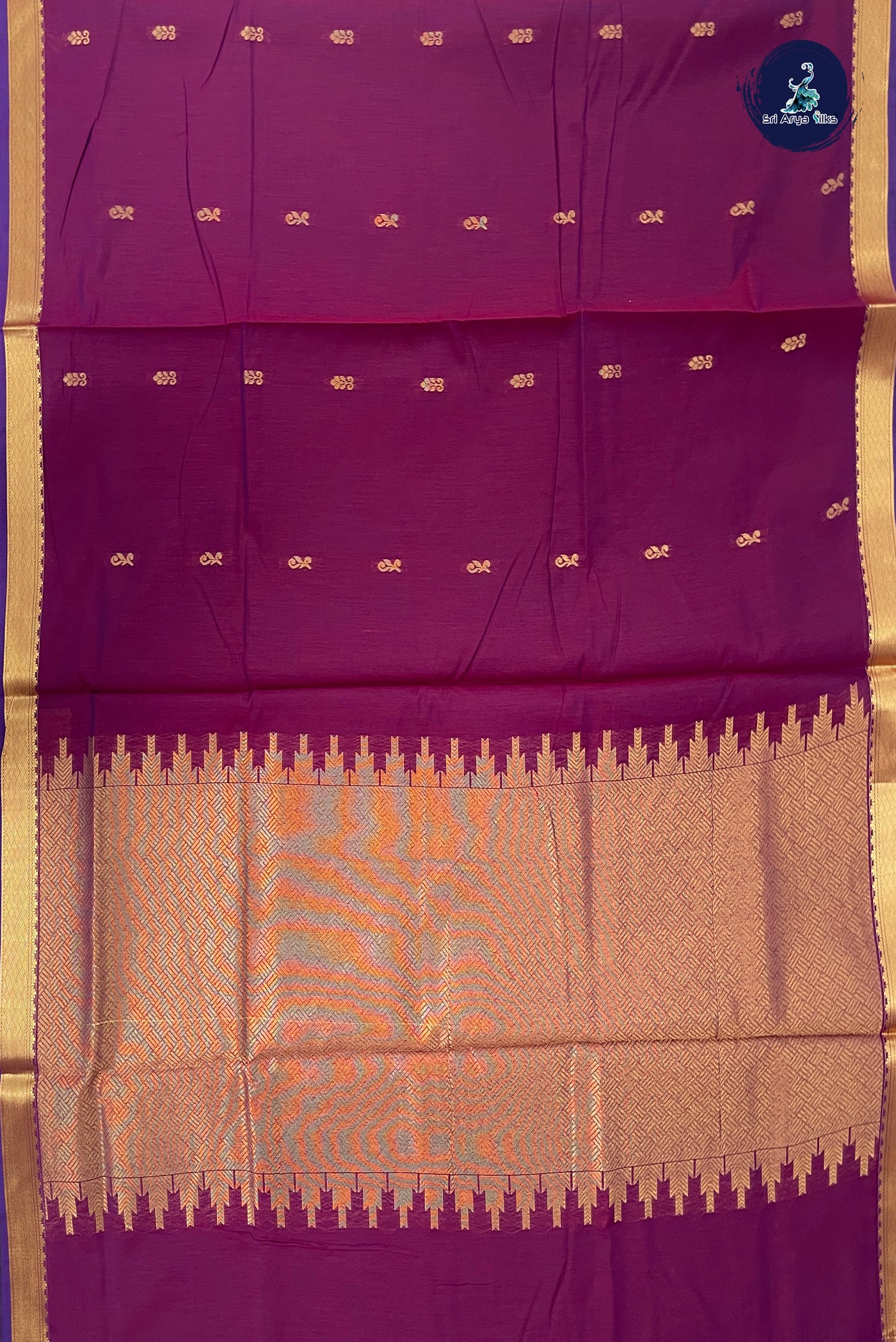 Arakku Madisar Semi Silk Cotton Saree With Zari Buttas Pattern